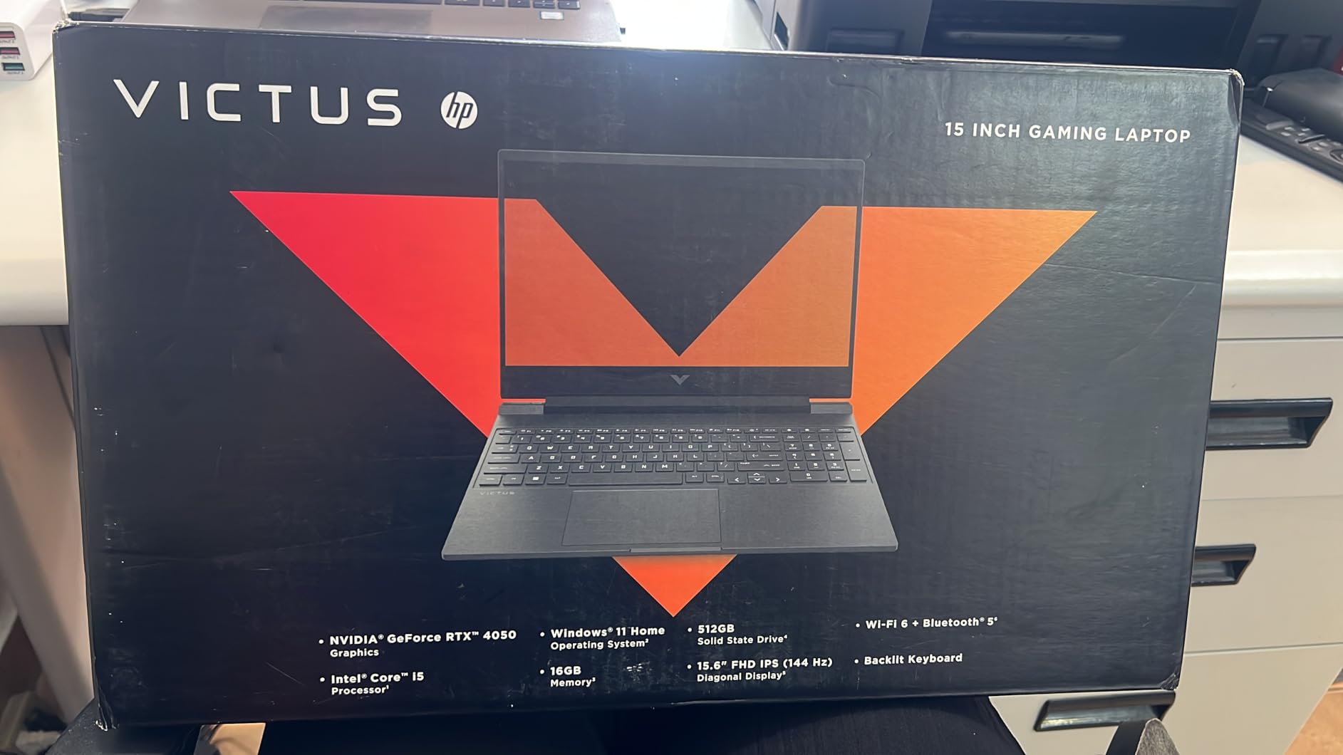 HP Victus 15.6 inch FHD 144Hz Gaming Laptop Intel Core i5-13420H NVIDIA GeForce RTX 4050 6GB - 16GB DDR4 512GB SSD Mica Silver (2024) customer photo 2