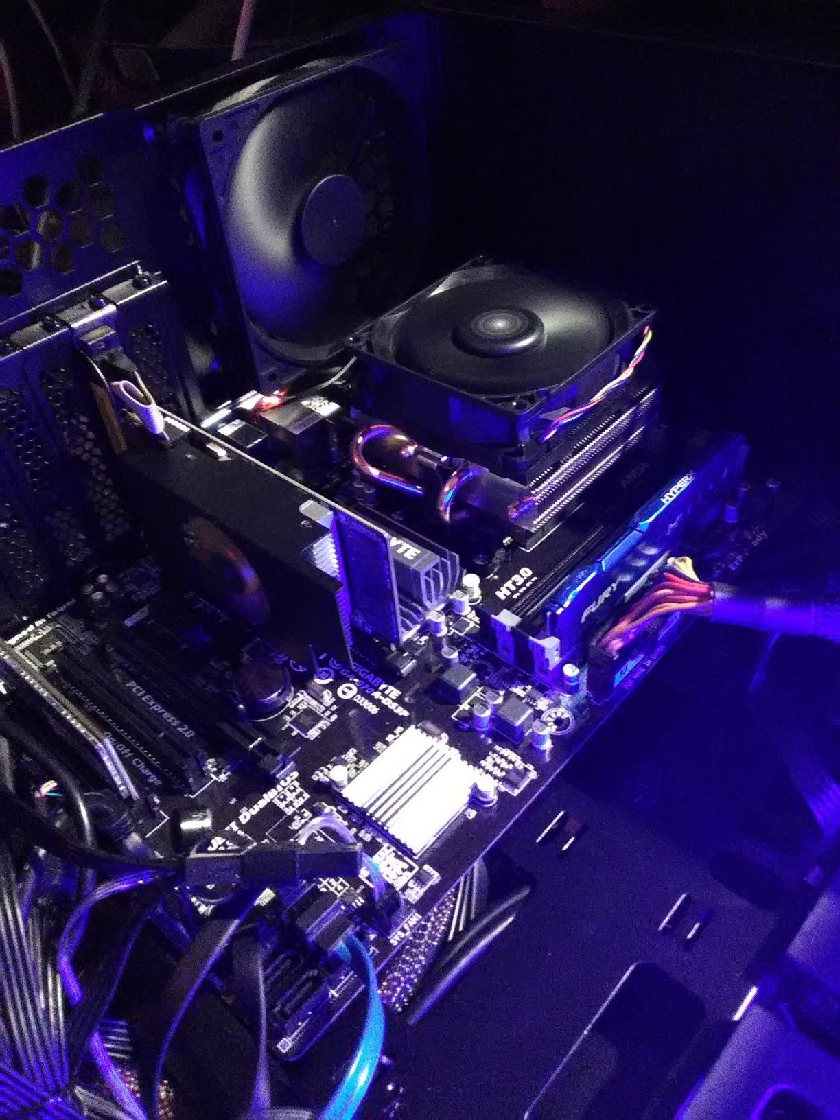 Gigabyte AM3+ AMD 970 SATA 6Gbps USB 3.0 ATX DDR3 1600 Motherboards GA-970A-DS3P customer photo 2