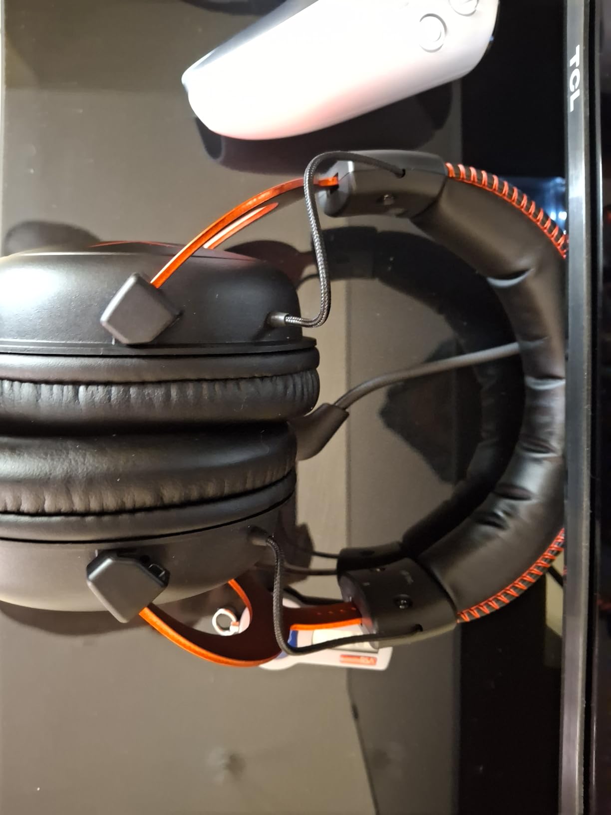 HyperX Cloud II Gaming Headset - 7.1 Surround Sound - Memory Foam Ear Pads - Durable Aluminum Frame - Multi Platform Headset - Works with PC, PS4, PS4 PRO, Xbox One, Xbox One S - Red customer photo 1