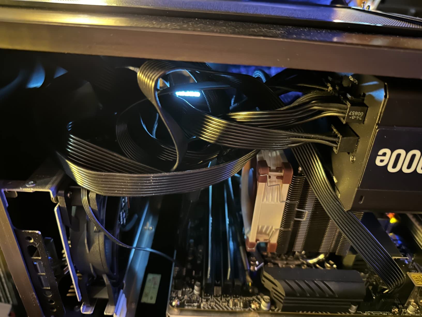NH-U9S, Premium CPU Cooler with NF-A9 92mm Fan (Brown) customer photo 2