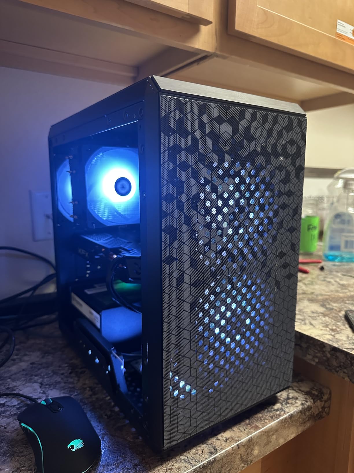 Cooler Master MasterBox Q300L Micro-ATX PC Case customer photo 1