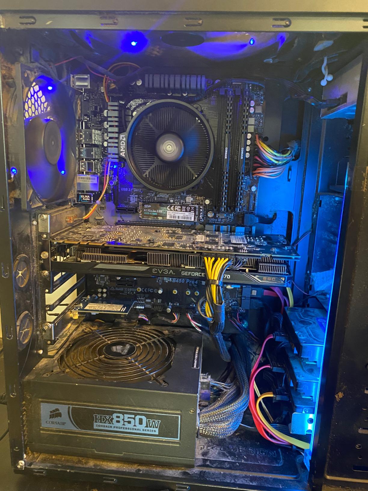 ASRock ATX Motherboard (B450 PRO4) customer photo 1