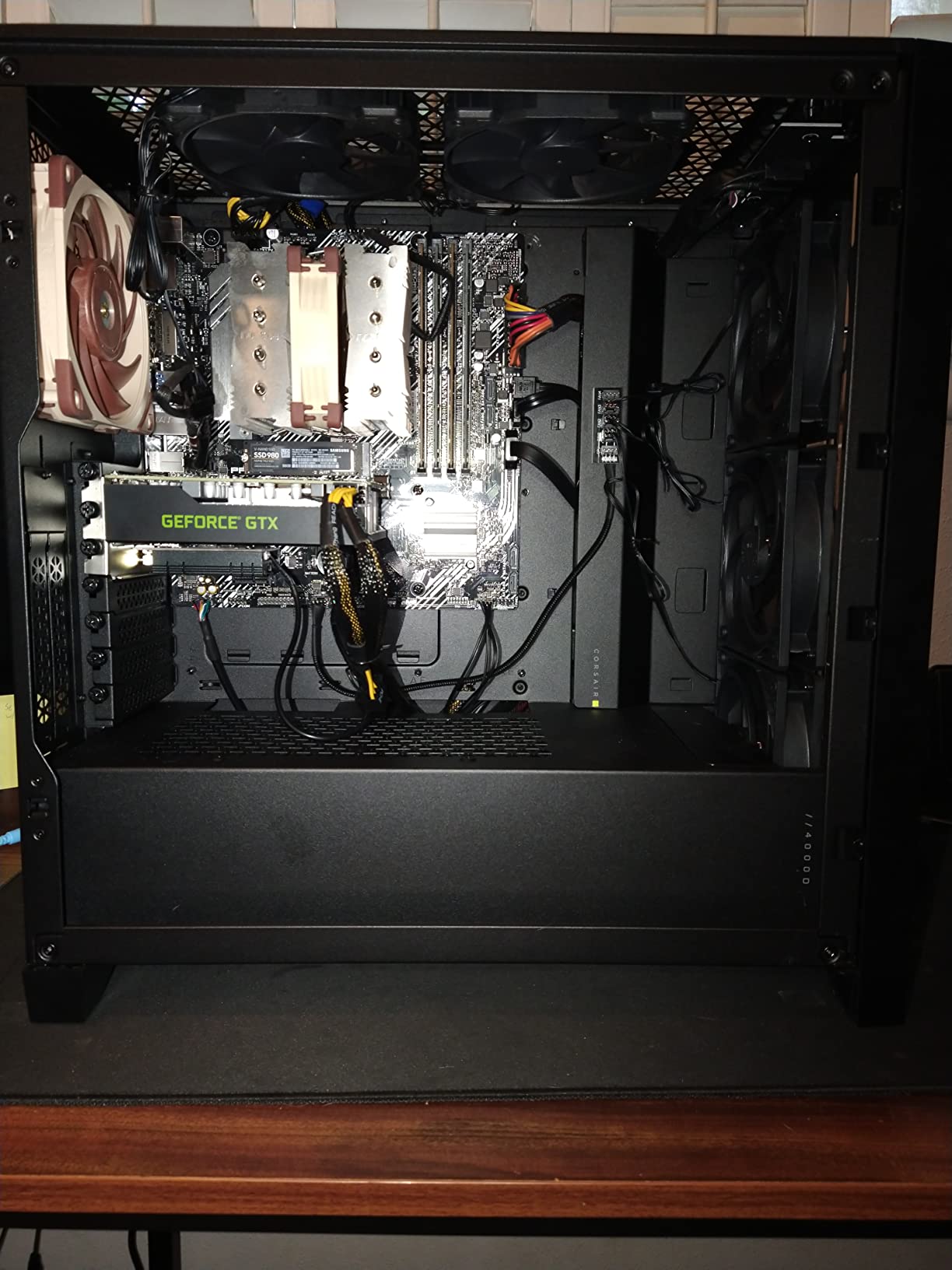 Arctic P12 - PC Fan, 120mm Case Fan, Pressure-optimised, Quiet Motor, 1800 RPM - Black customer photo 2