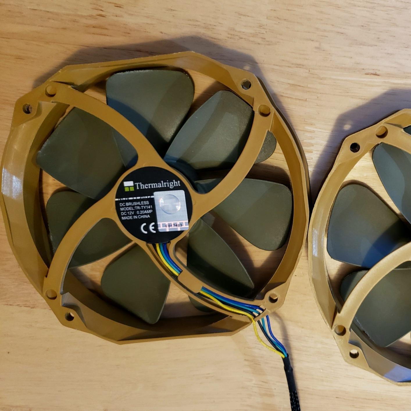 ARCTIC P12 Silent - PC Fan, 120mm Case Fan, Pressure-optimised, Very Quiet Motor, Fan Speed: 1050 RPM - Black customer photo 2
