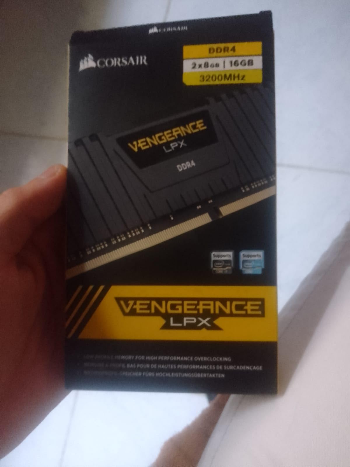 CORSAIR Vengeance LPX 16GB (2x8GB) DDR4 3200MHz CL16 Desktop Memory customer photo 2