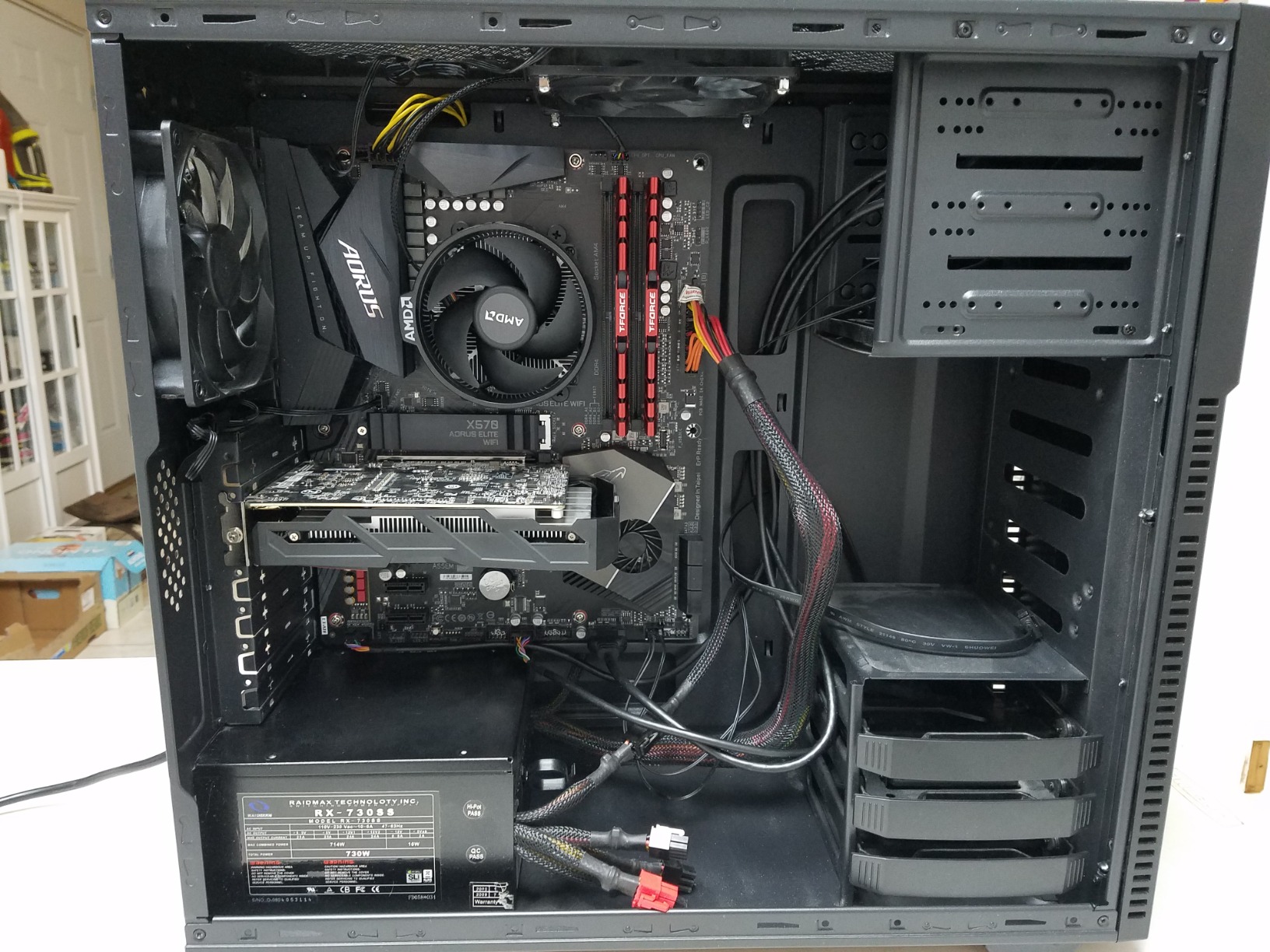 GIGABYTE X570 AORUS Elite Wi-Fi (AMD Ryzen 3000/X570/ATX/PCIe4.0/DDR4/Intel Dual Band 802.11AC Wi-Fi/Front USB Type-C/RGB Fusion 2.0/M.2 Thermal Guard/Gaming Motherboard) customer photo 1