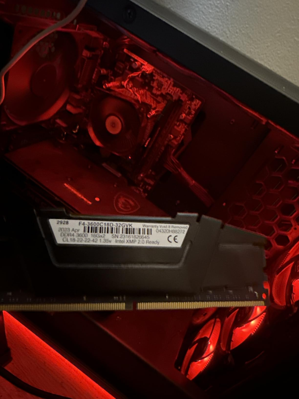 G.SKILL RipjawsV Series DDR4 RAM 16GB (2x8GB) 3600MT/s CL18-22-22-42 1.35V AMD Desktop Memory customer photo 1