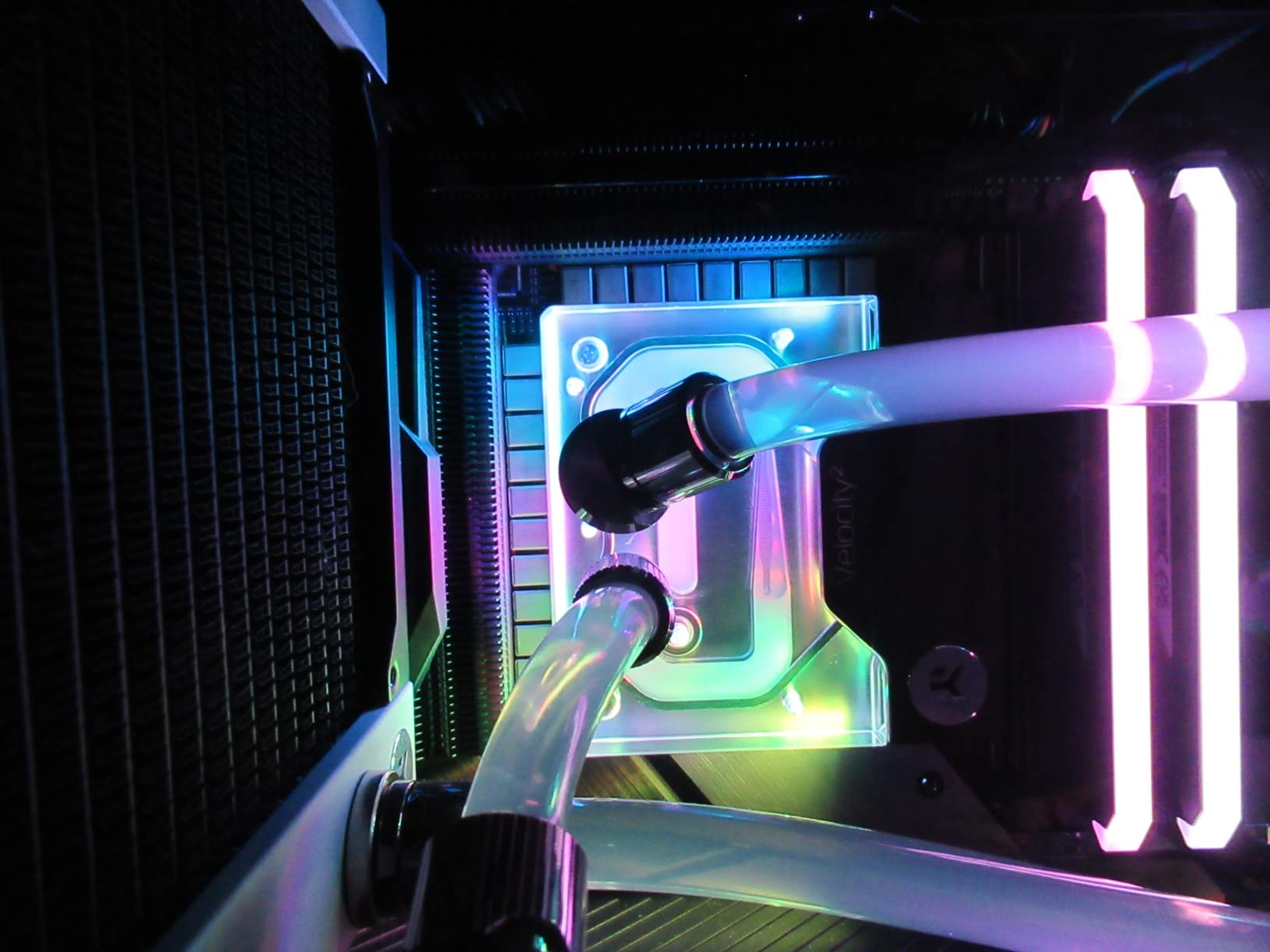 GIGABYTE Z590 AORUS MASTER (LGA 1200/Intel Z590/ATX/Triple M.2/PCIe 4.0/USB 3.2 Gen2X2 Type-C/Intel WIFI 6E/AQUANTIA 10GbE LAN/Gaming Motherboard) customer photo 2