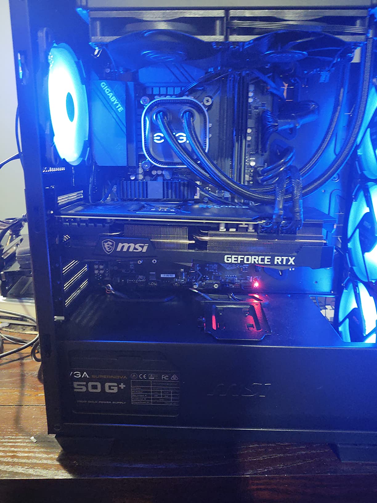 GIGABYTE Z590 UD AC (LGA 1200/ Intel Z590/ ATX/ Triple M.2/ PCIe 4.0/ USB 3.2 Gen 2/ Intel Wireless-AC/ 2.5GbE LAN/ Motherboard) customer photo 2