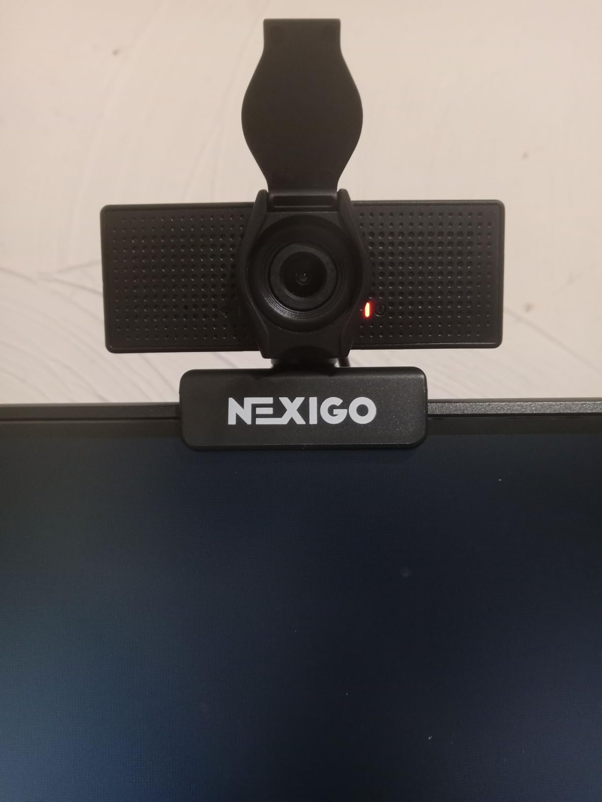 NexiGo N60 1080P Webcam with Microphone, Software Control and Privacy Cover, USB HD Computer Web Camera, Plug and Play, for Zoom/Skype/Teams, Conferencing and Video Calling customer photo 2