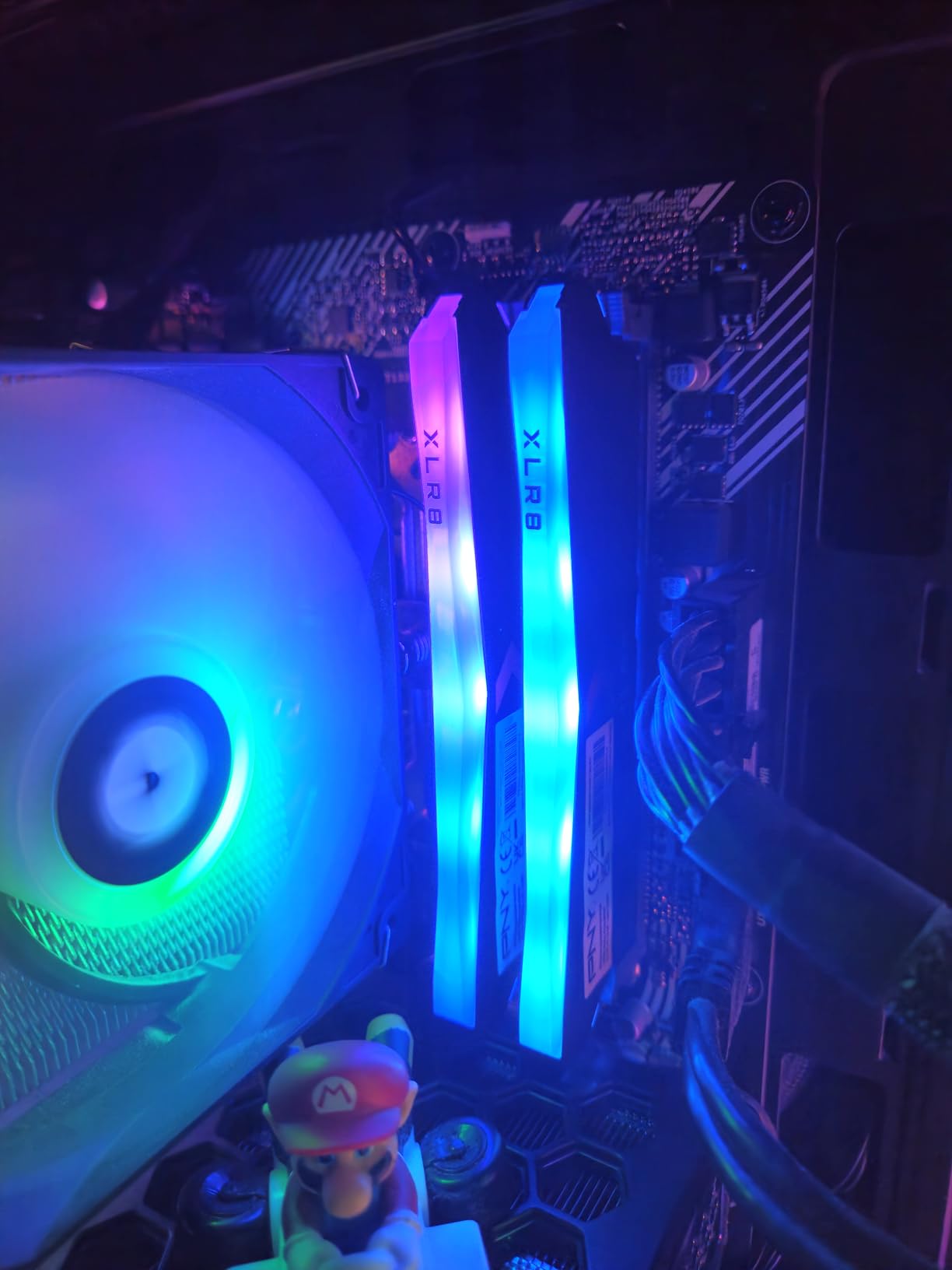 PNY XLR8 Gaming 16GB (2x8GB) DDR4 DRAM 3200MHz CL16 RGB Dual Channel Desktop Memory customer photo 2