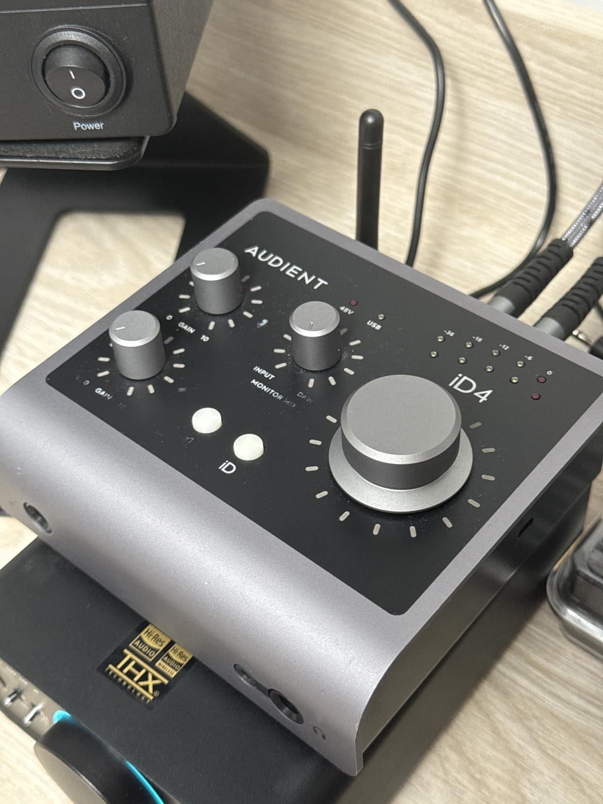 Audient Audio Interface iD4 MKII, Class A Console Microphone Preamp (USB-C, 2 Headphone Outputs, Mac/PC/iOS Compatible) customer photo 2