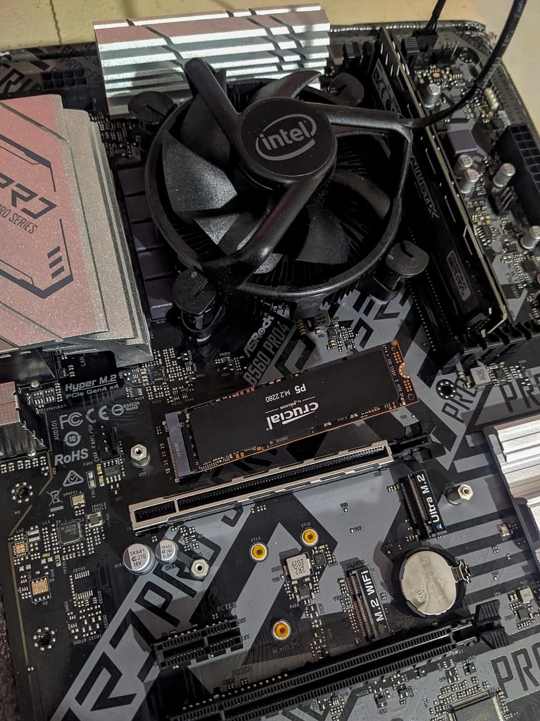 ASRock B560 PRO4 4DDR4 LGA1200 customer photo 2