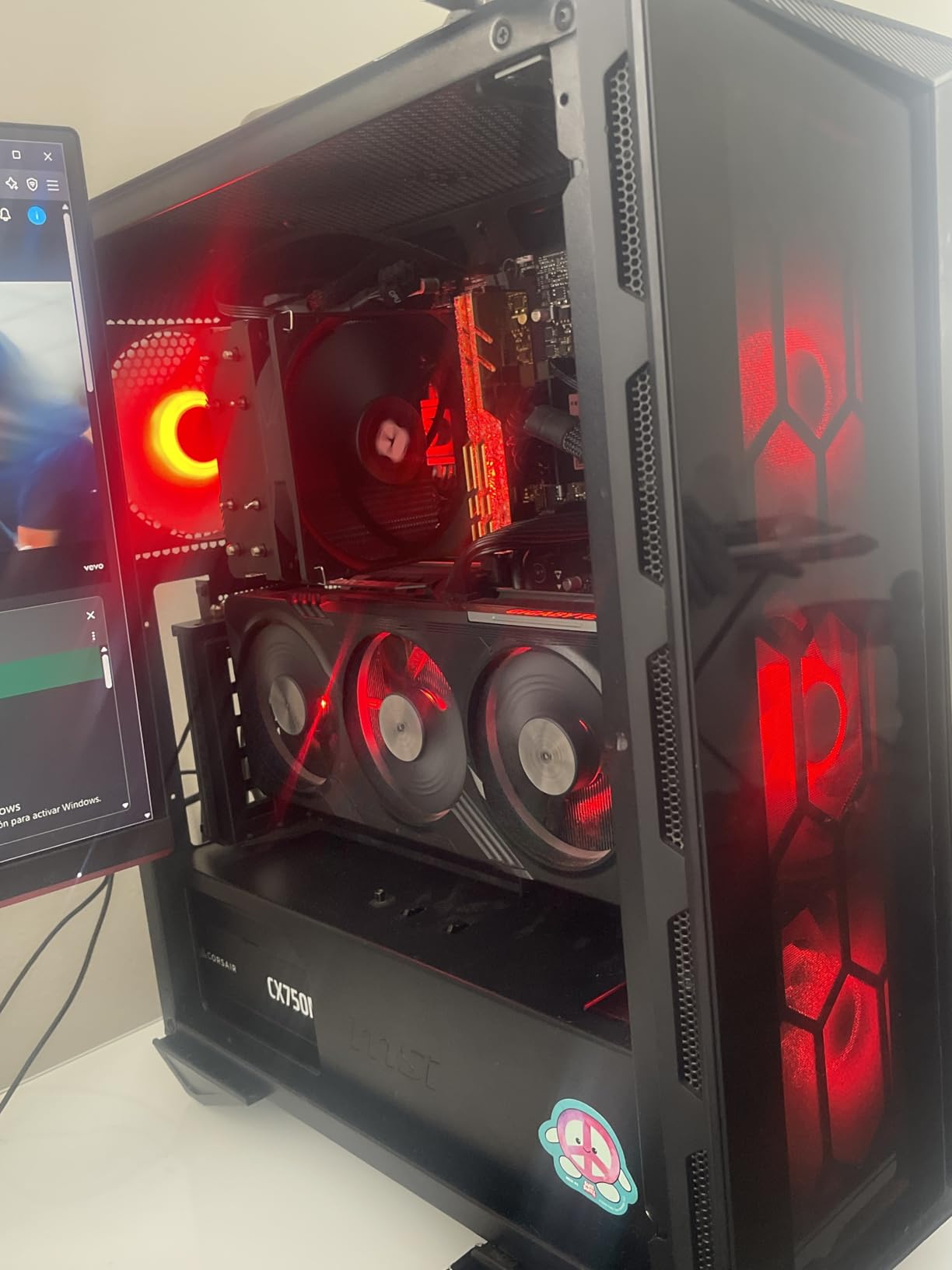 Intel Core i5-12600KF Desktop Processor 10 (6P+4E) Cores up to 4.9 GHz Unlocked LGA1700 600 Series Chipset 125W customer photo 2