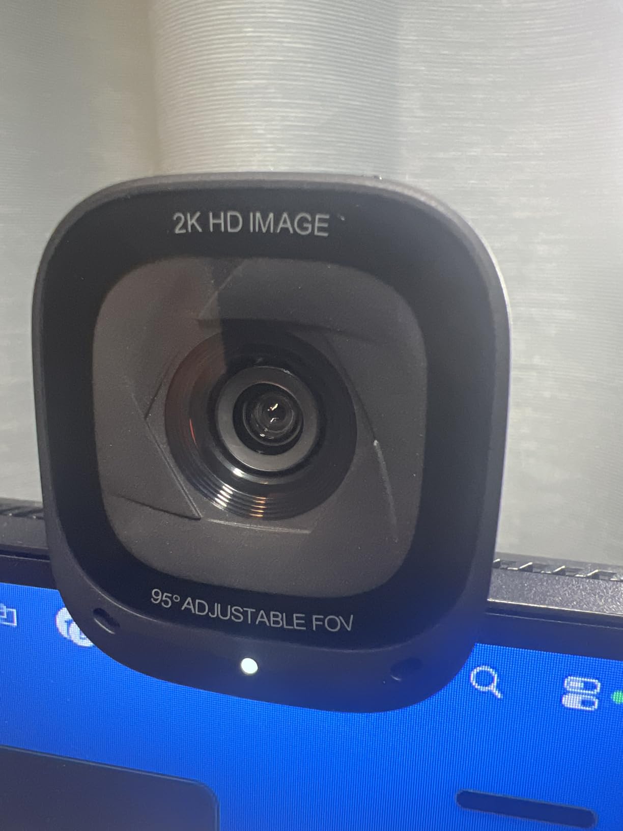 Anker PowerConf C200 2K Webcam for PC/Laptop/Mac, Computer Camera, Low-Light Correction, AI-Noise Canceling Mics, Adjustable Field of View, Built-in Privacy Cover, Stereo Mics, for Meeting customer photo 2