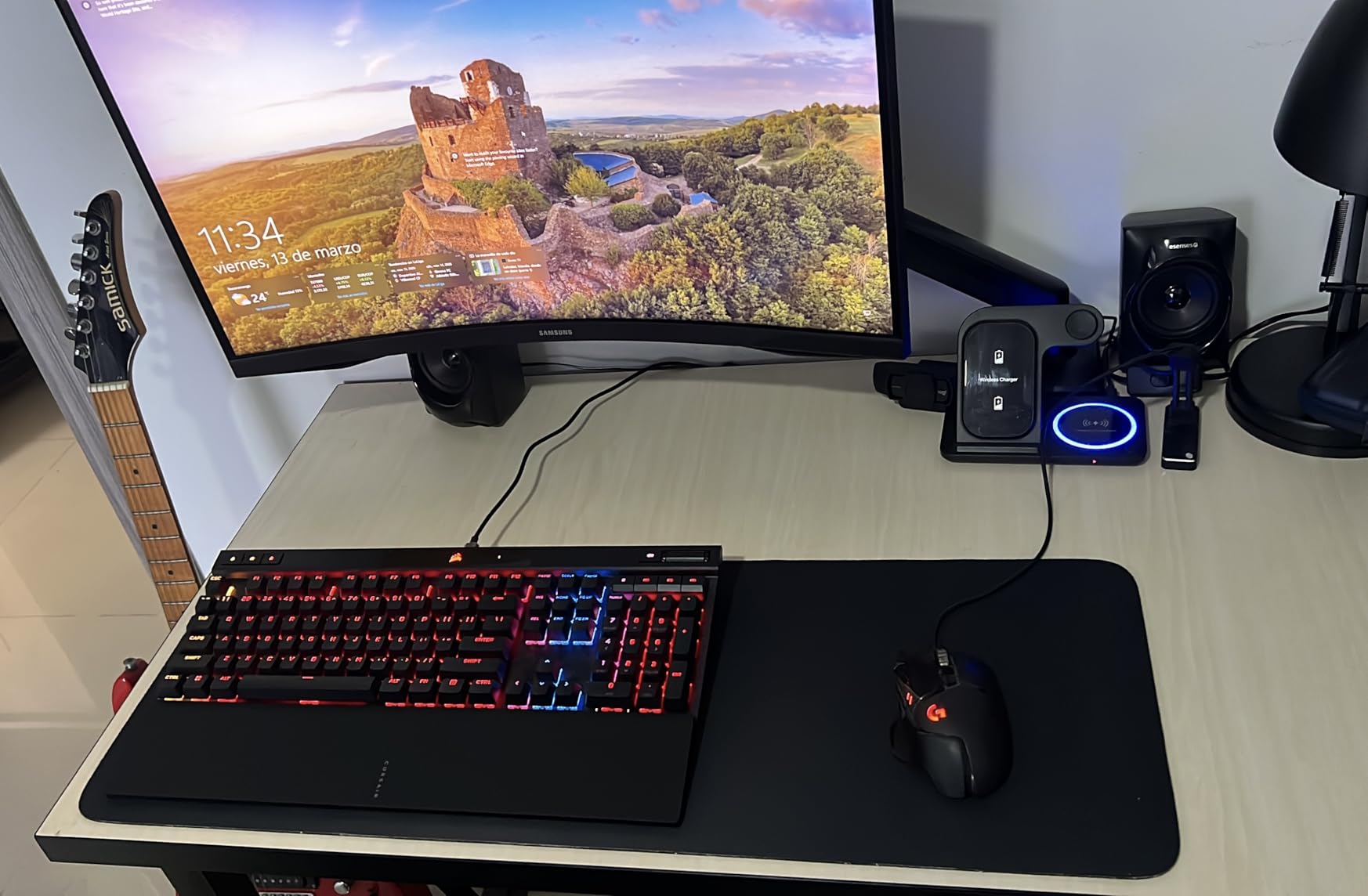 CORSAIR K70 RGB PRO Mechanical Wired Gaming Keyboard customer photo 2