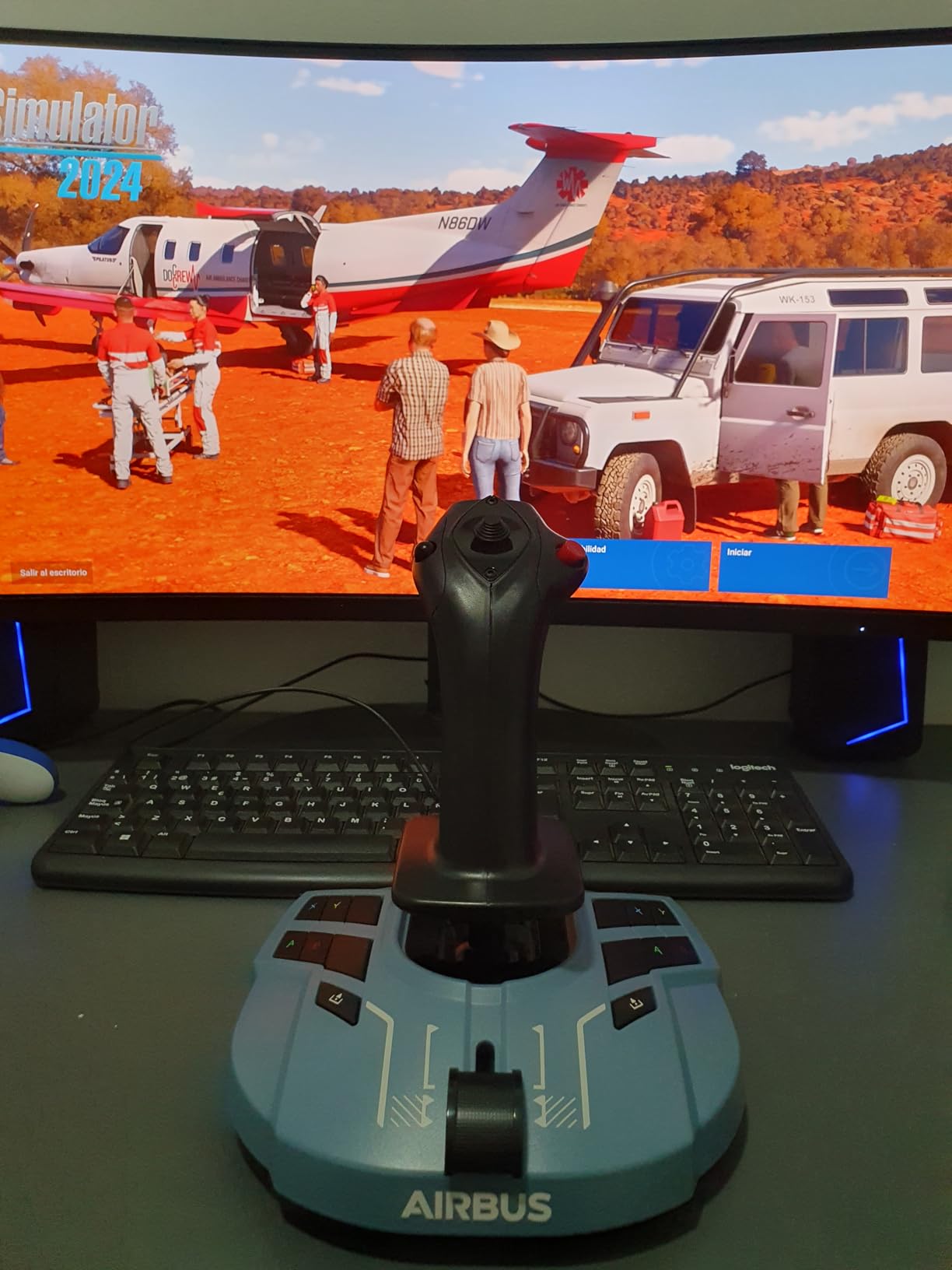 Thrustmaster TCA Captain Pack X Airbus Edition, Ergonomic Sidestick and Throttle Quadrant Replica, Flight Stick and Throttle, Compatible with PC & Xbox Series X|S customer photo 2