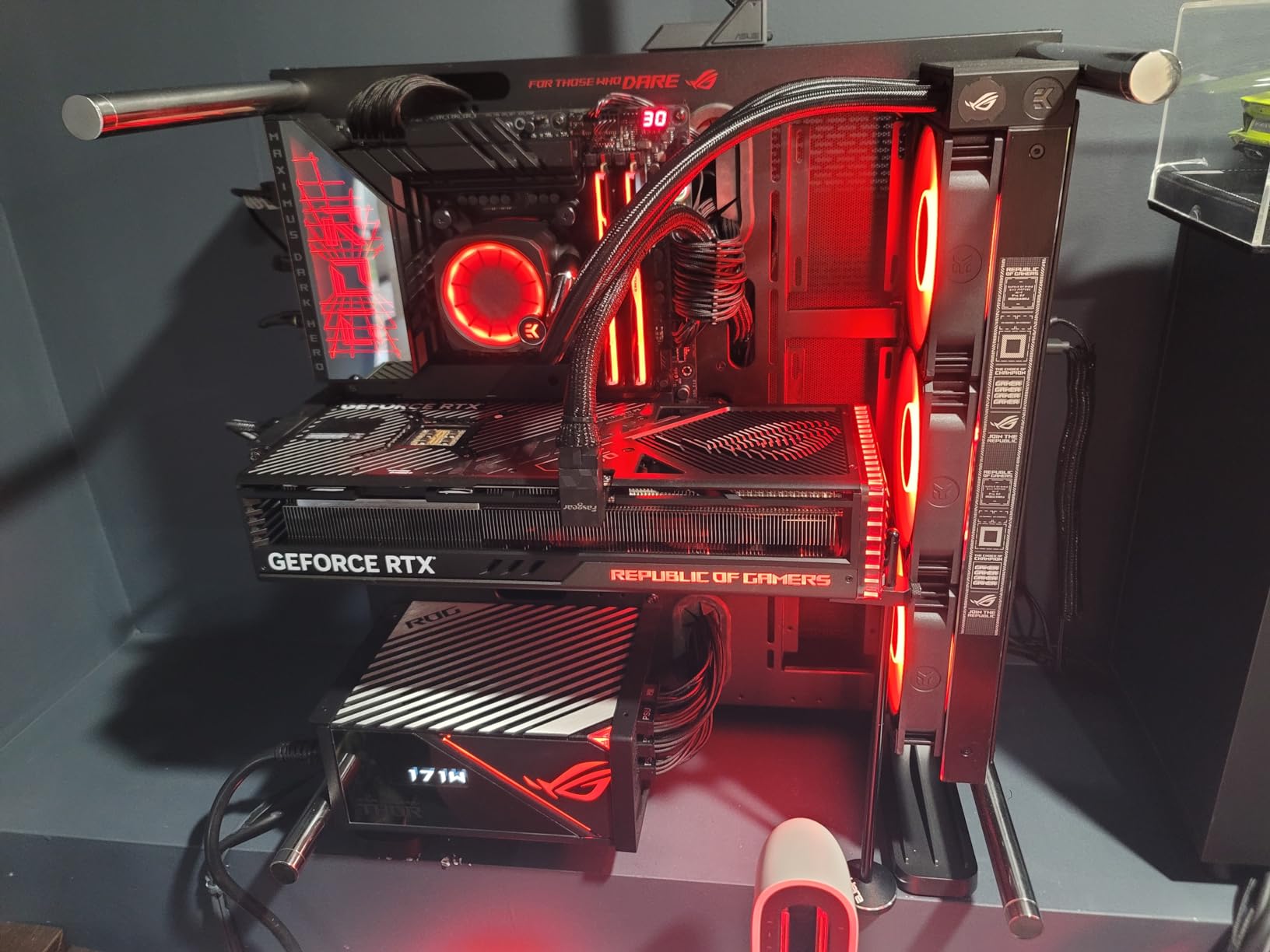 ASUS ROG Strix GeForce RTX 4090 OC Edition Gaming Graphics Card (PCIe 4.0, 24GB GDDR6X, HDMI 2.1a, DisplayPort 1.4a), 3 Year Warranty customer photo 2