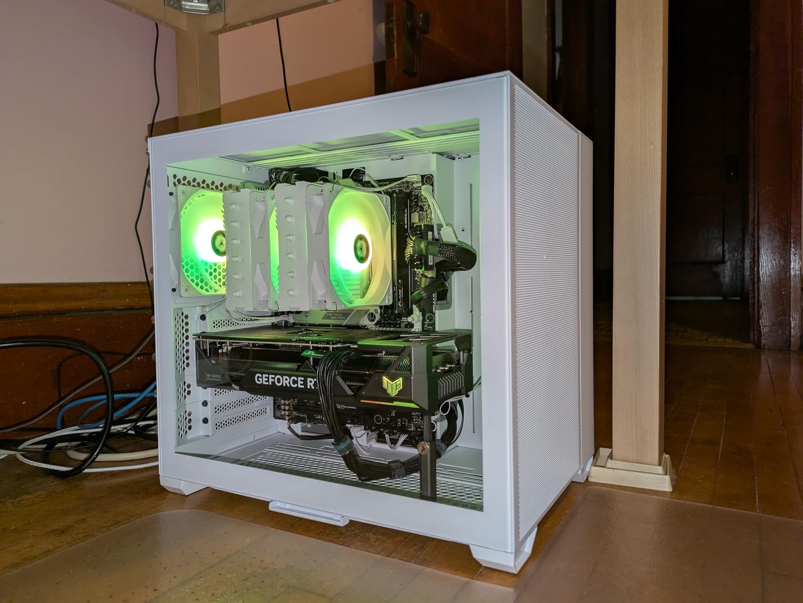 ASUS ROG Strix B650-A Gaming WiFi AMD B650 AM5 Ryzen Desktop 9000 8000 & 7000 ATX motherboard customer photo 2