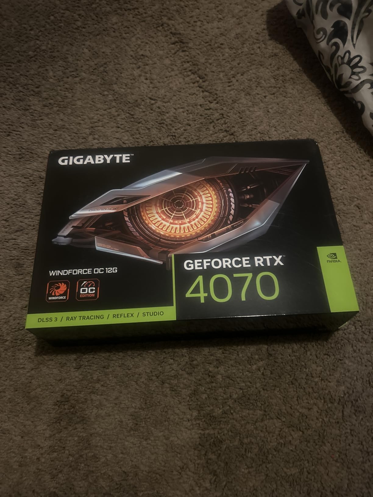 GIGABYTE GeForce RTX 4070 WINDFORCE OC 12G customer photo 2