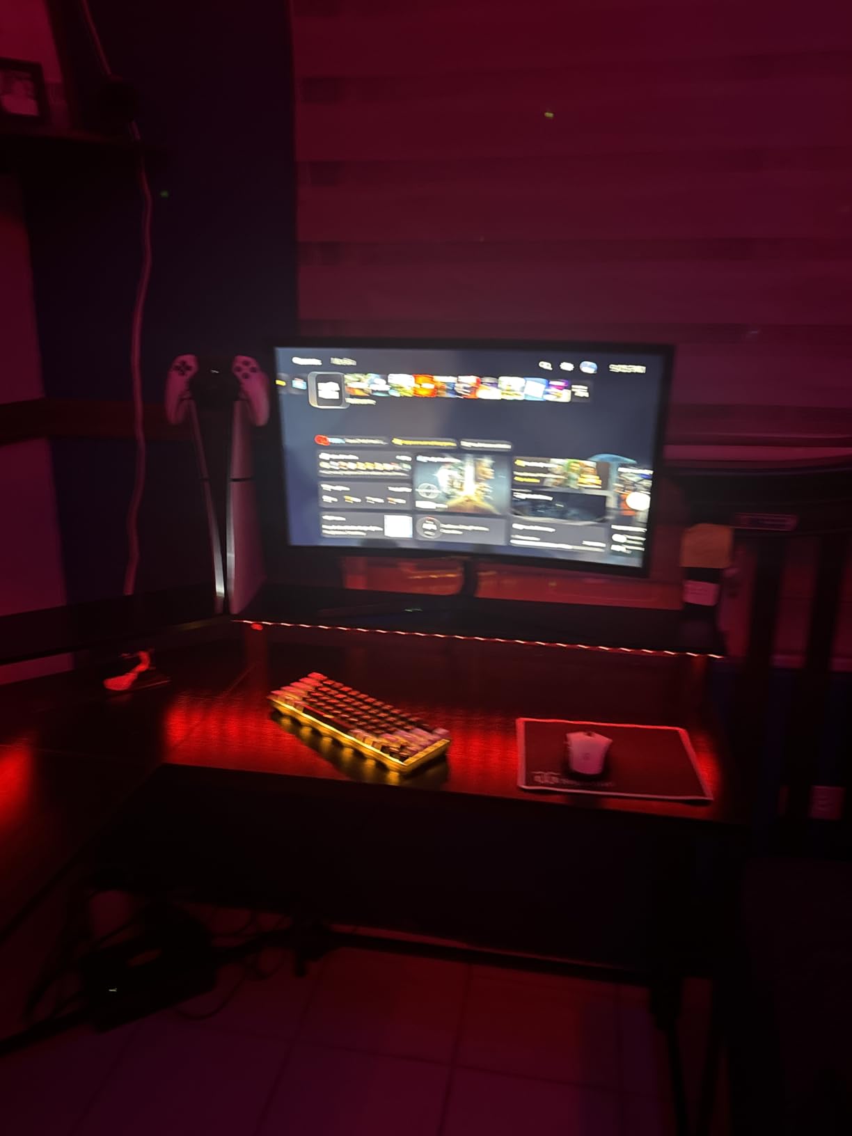 Huuger L Shaped Gaming Desk with Power Outlets & LED Lights, Computer Desk with Monitor Shelves, Carbon Fiber Surface, Home Office Desk, Corner Gaming Desk with Hooks, Carbon Fiber Black customer photo 2