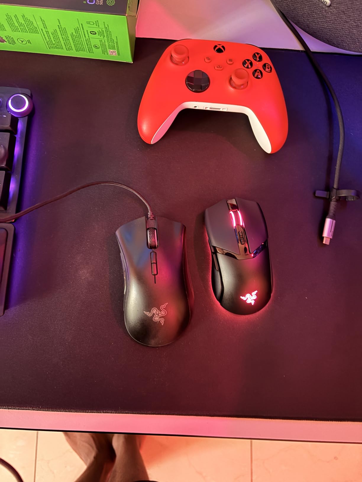 Razer Cobra Pro Wireless Gaming Mouse - 30K Optical Sensor, Gen-3 Optical Switches, 11 Programmable Buttons, Chroma RGB, Bluetooth/2.4GHz/USB-C - Black customer photo 2