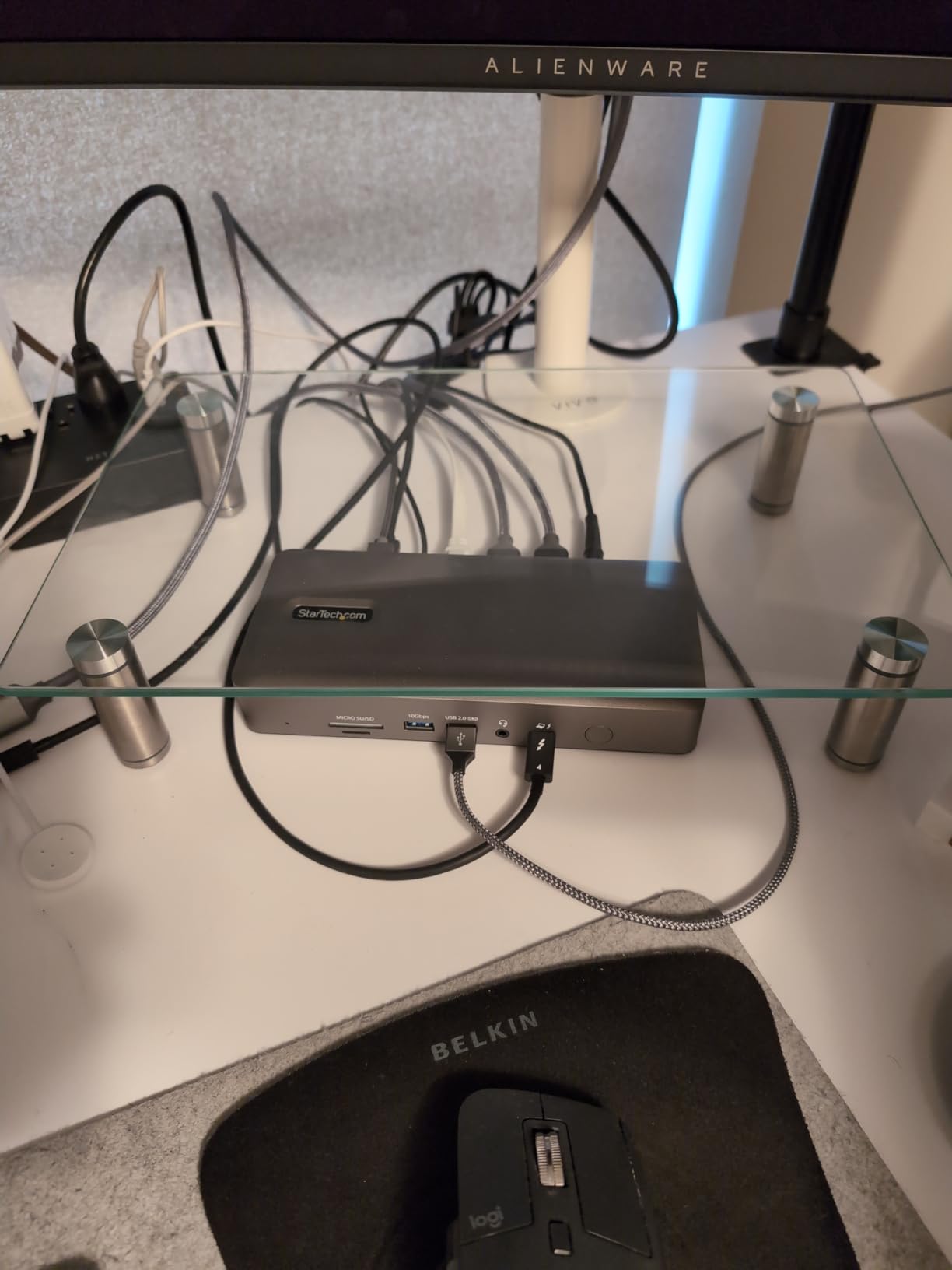 StarTech.com Thunderbolt 4 Dock - Dual 4K MacBook Pro and M4 Air, Quad Monitor 4K Windows, 16 Port 40Gbps Laptop Docking Station with 100W Charging customer photo 3