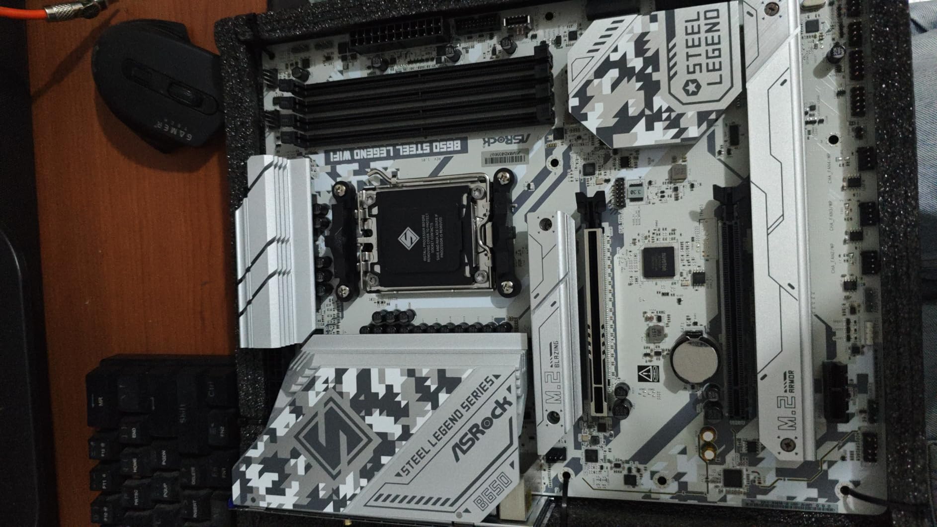 ASRock B650 Steel Legend WiFi 6E AMD Socket AM5 Ryzen 9000 8000 and 7000 Series ATX Motherboard customer photo 1