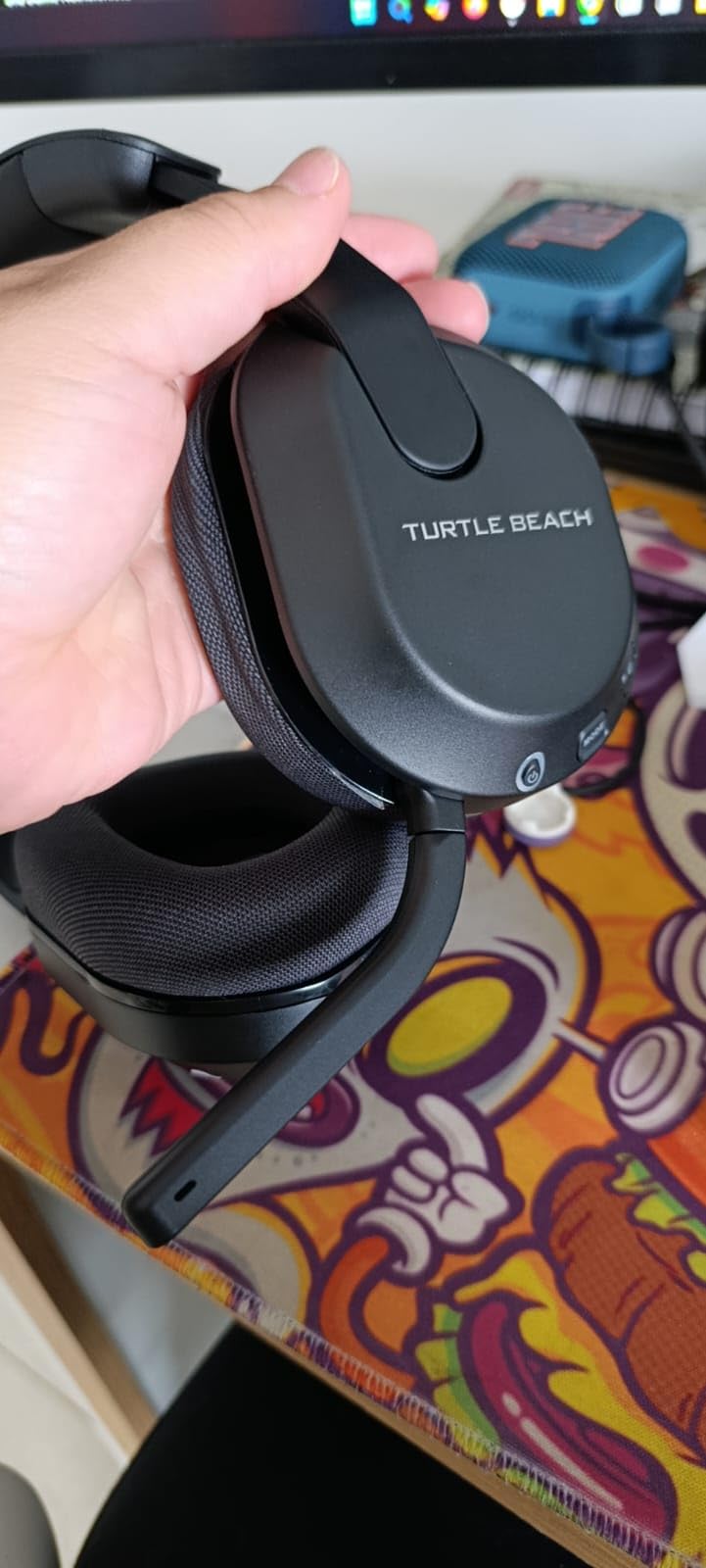 Turtle Beach Stealth 600 Wireless Gaming Headset for Xbox, PS5, PC, Mobile | Xbox Series X|S, Xbox One, PlayStation, PS4, Multiplatform, Bluetooth, 50mm Drivers, 80-Hr Battery, Flip-to-Mute Mic, White customer photo 1