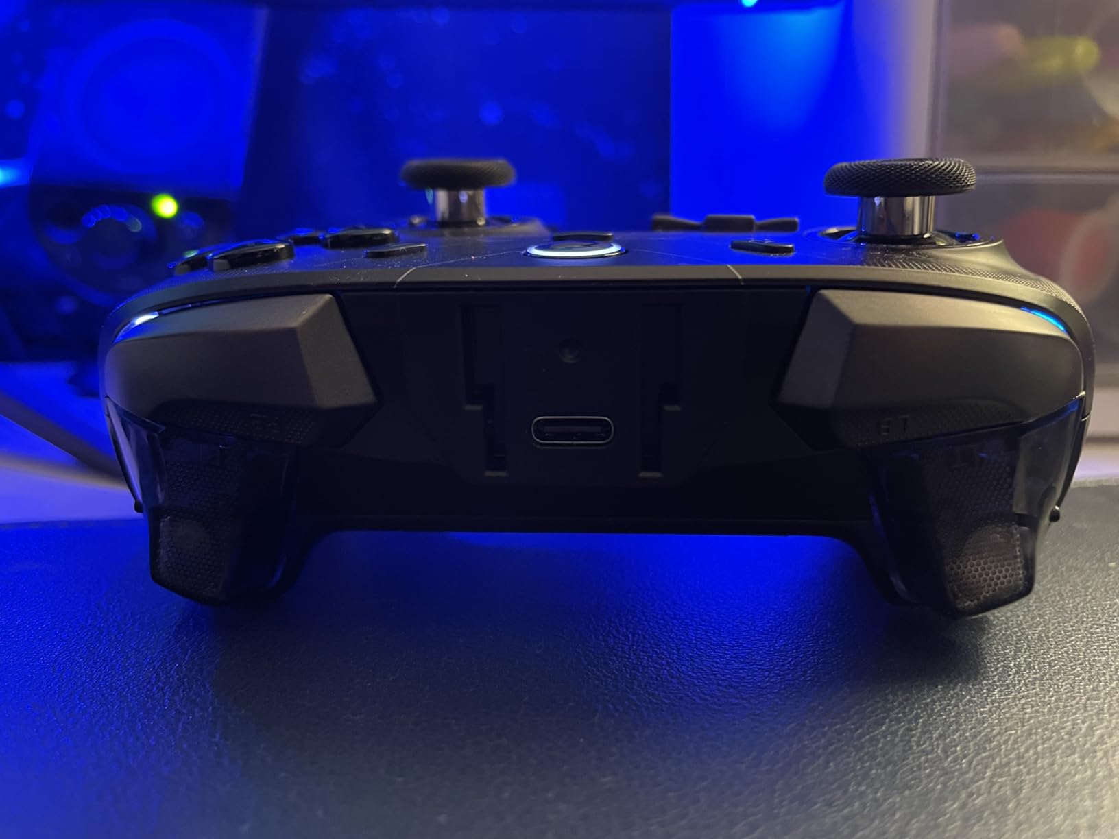 GameSir Cyclone 2 Wireless PC Controller - 1000Hz Polling Rate, TMR Joysticks, Hall Effect & Micro 2-in-1 Triggers, PC Gaming Controller for PC/Android/Switch/Switch 2 with Charging Dock (Black) customer photo 1