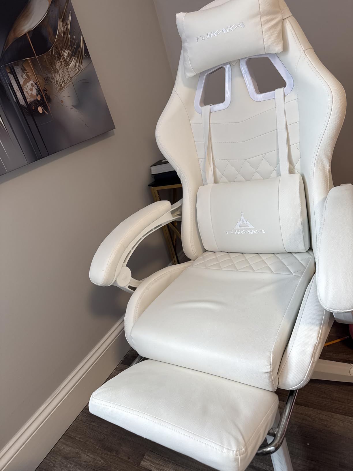 White Gaming Chair, Ergonomic Massage Computer Office Desk Chair with Footrest, Pocket Spring Cushion, Reclining Leather Adjustable Gamer Chair with Headrest and Lumbar Support, White customer photo 1