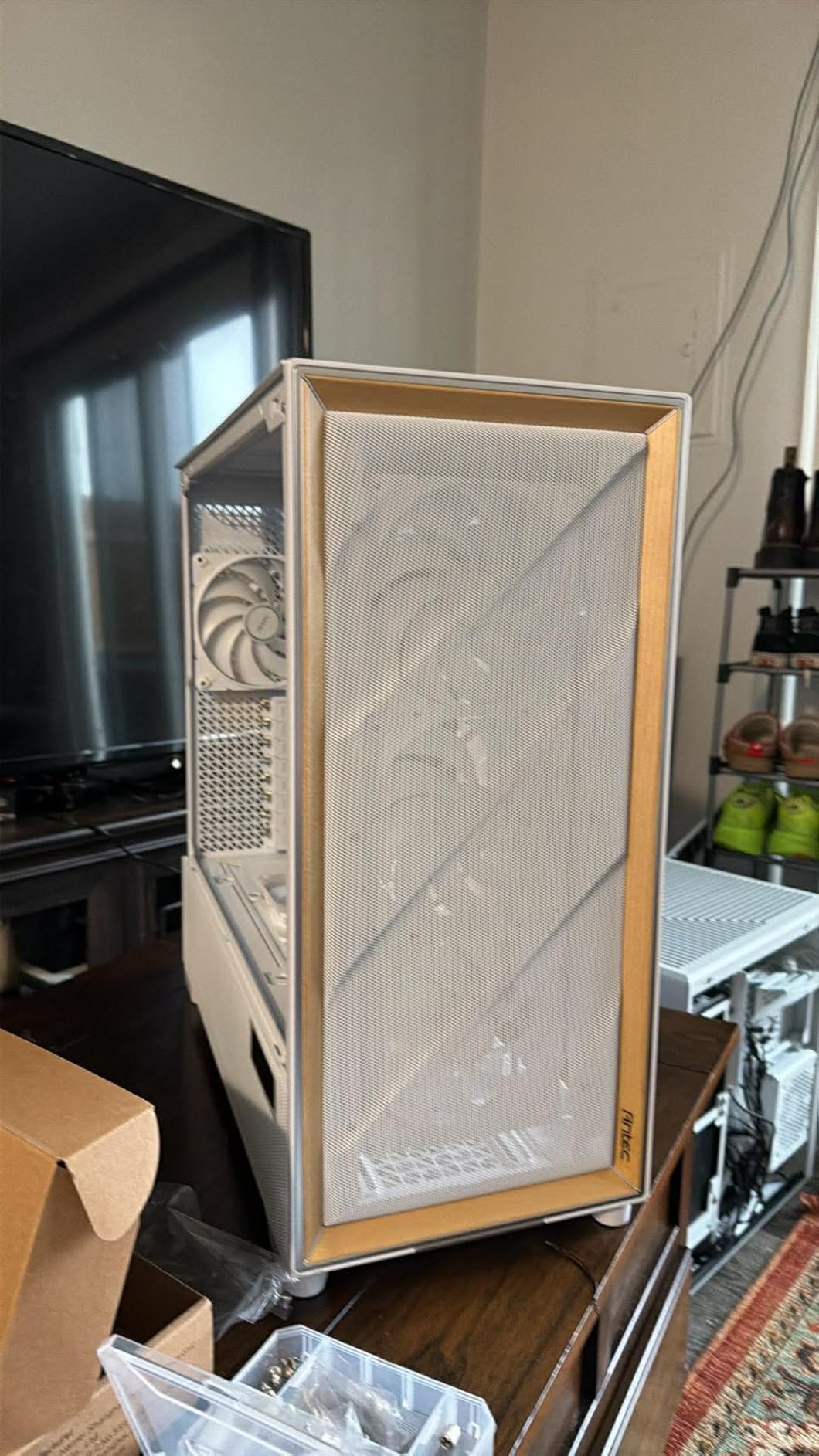 Antec Flux Pro White, Full-Tower E-ATX PC Case customer photo 2