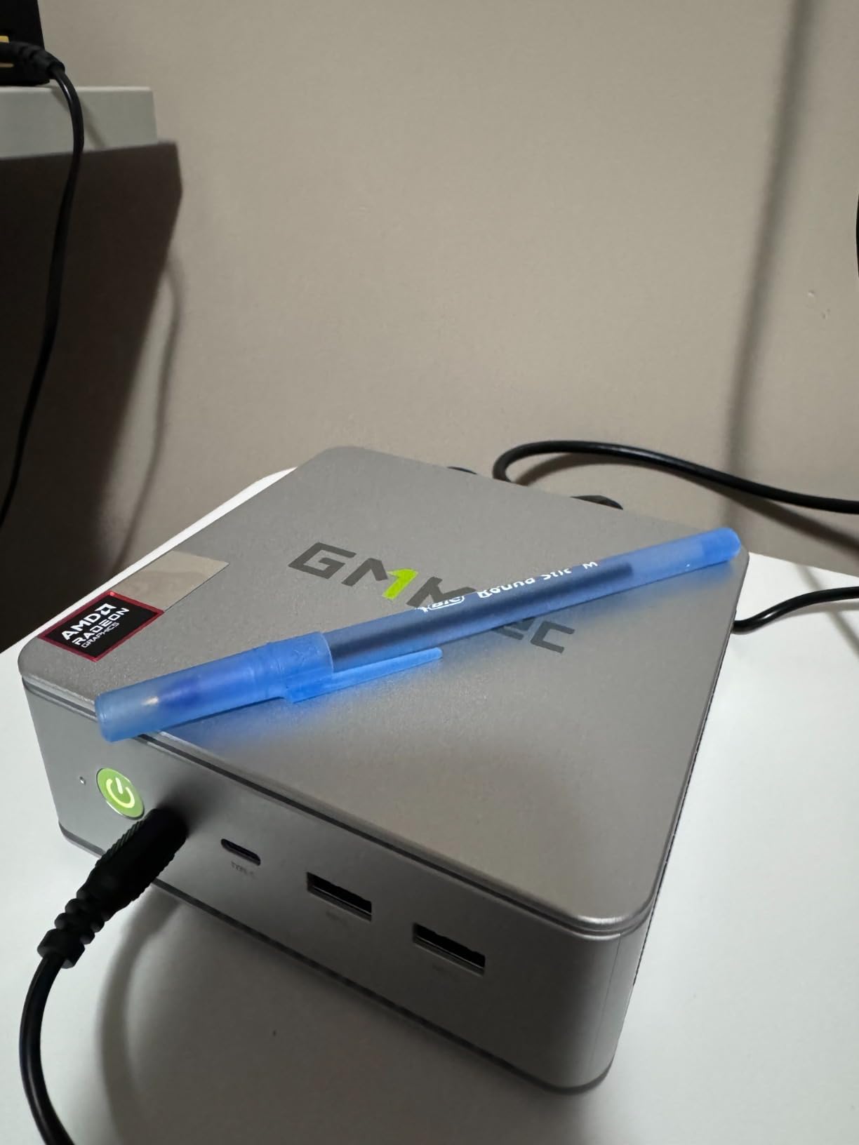 GMKtec Gaming Mini PC K8 Plus AMD Ryzen 7 8845HS (8C/16T, up to 5.1GHz) 32GB DDR5 RAM 1TB SSD, Desktop Computer Dual NIC 2.5G, HDMI 2.1, USB4 customer photo 2