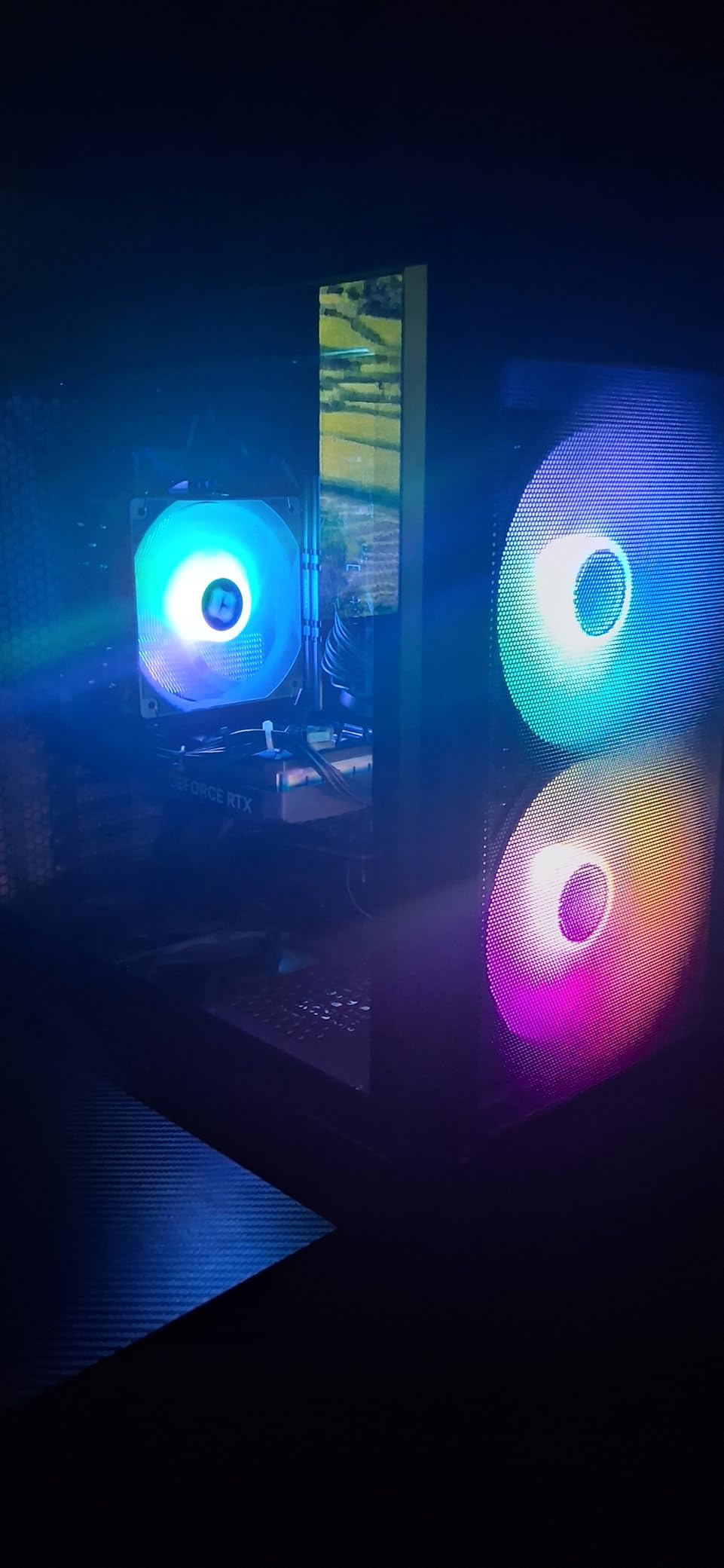 LIAN LI LANCOOL 207 Compact ATX RGB Gaming Computer Case customer photo 1