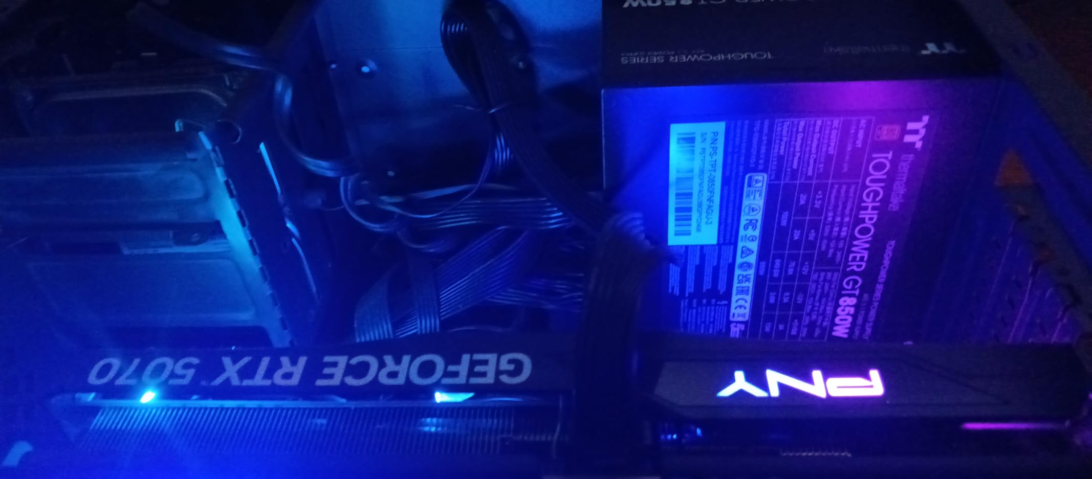 Thermaltake Toughpower GT 850W Snow ATX 3.1 Power Supply; 80 Plus Gold Efficiency; Smart Zero Fan; Native 600W PCIe 5.1 Connector; PS-TPT-0850FNFAGU-W; 5 Year Warranty customer photo 1