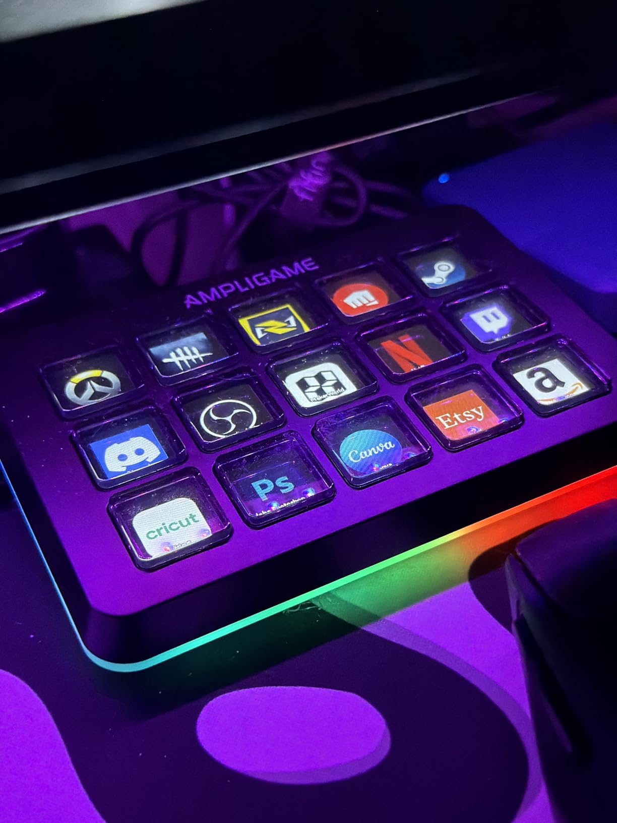 FIFINE AmpliGame Gaming Controller with 15 Shortcuts for OBS Streaming Studio with Macro Keys, Trigger Actions, PC Media RGB Controller customer photo 1