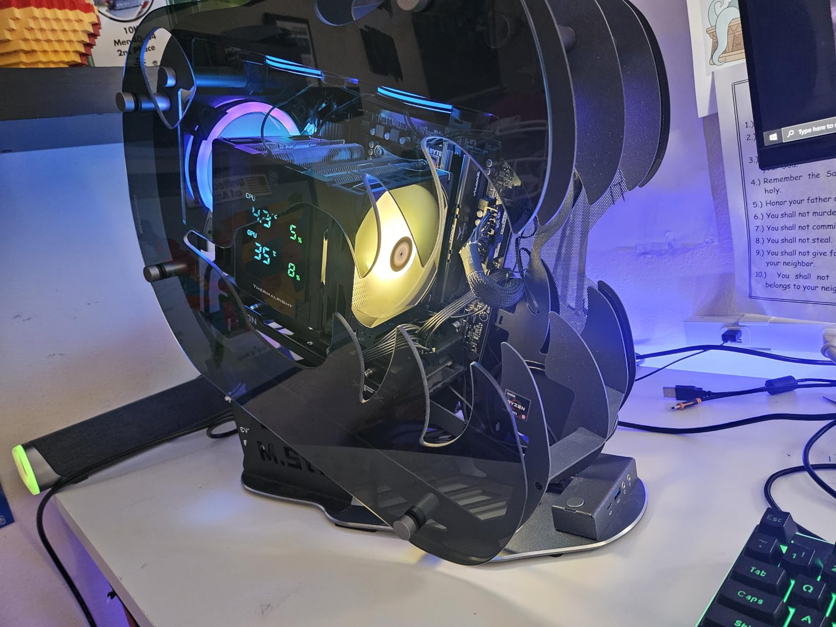 Thermalright Peerless Assassin 120 Digital ARGB Black CPU Air Cooler, Digital Screen Top Cover, 6 Heatpipes Computer CPU Cooler, for AM4/AM5,Intel LGA1700/1851/1150/1151/1200, PC Cooler-Black ARGB customer photo 2