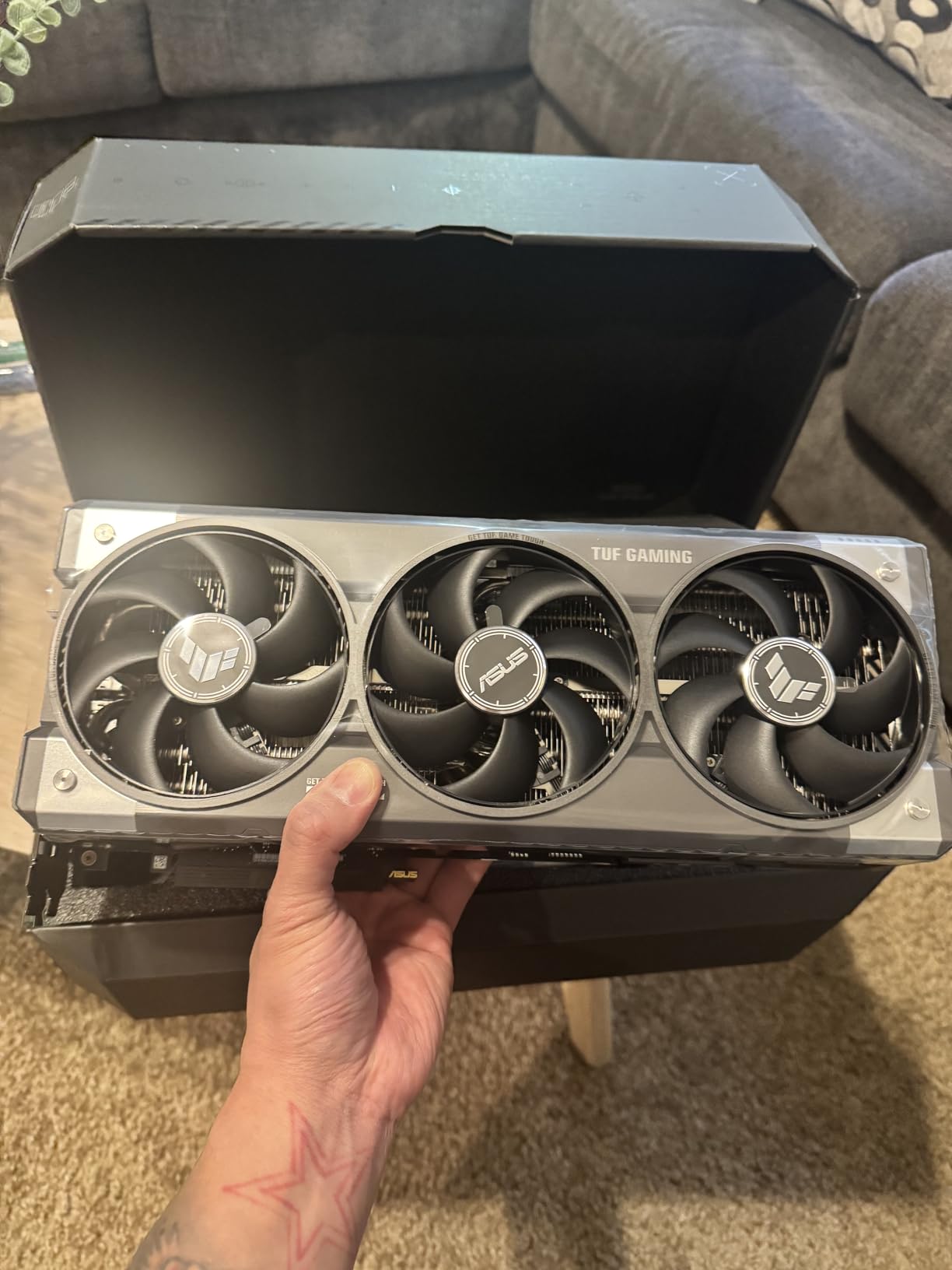 ASUS TUF Gaming GeForce RTX™ 5080 16GB GDDR7 OC Edition Graphics Card customer photo 2