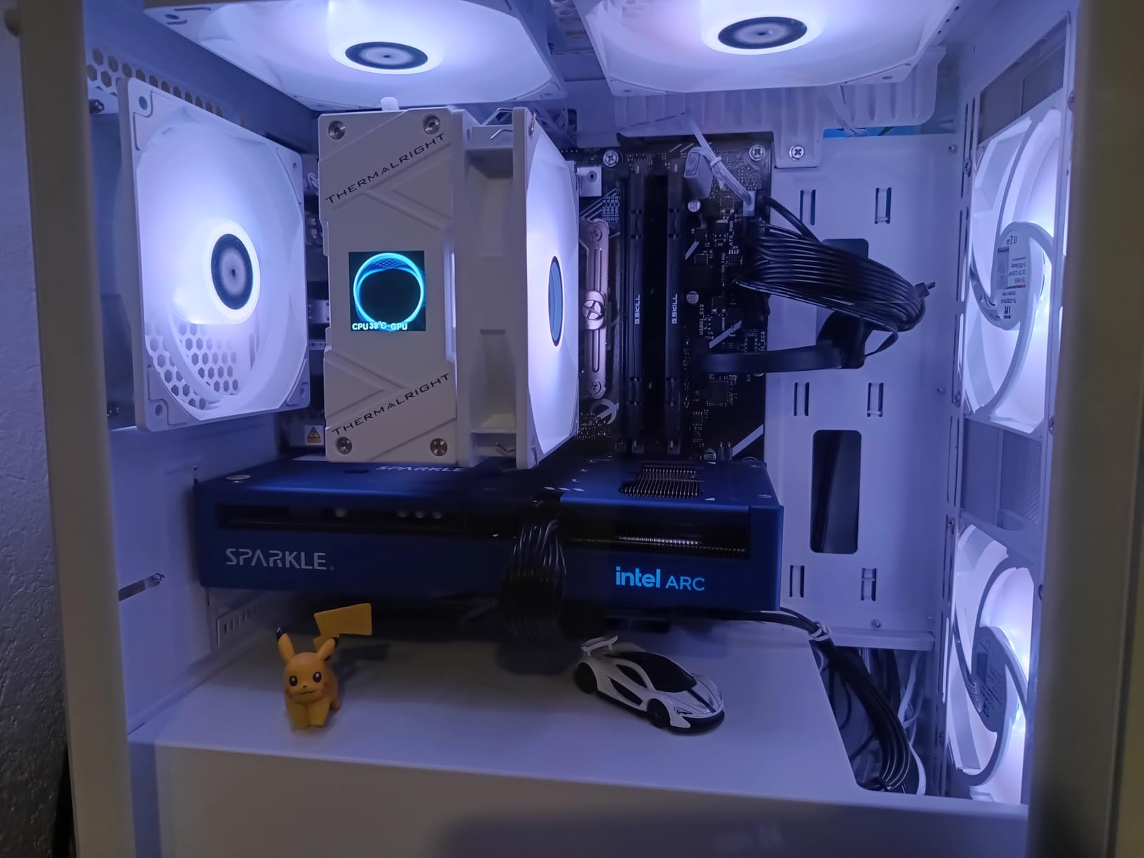 Sparkle Intel Arc B570 Guardian OC Graphics Card, 10GB GDDR6, Torn Cooling 2.0, Axial Fan, Breathing Light, Metal Backplate, SB570G-10GOC customer photo 1