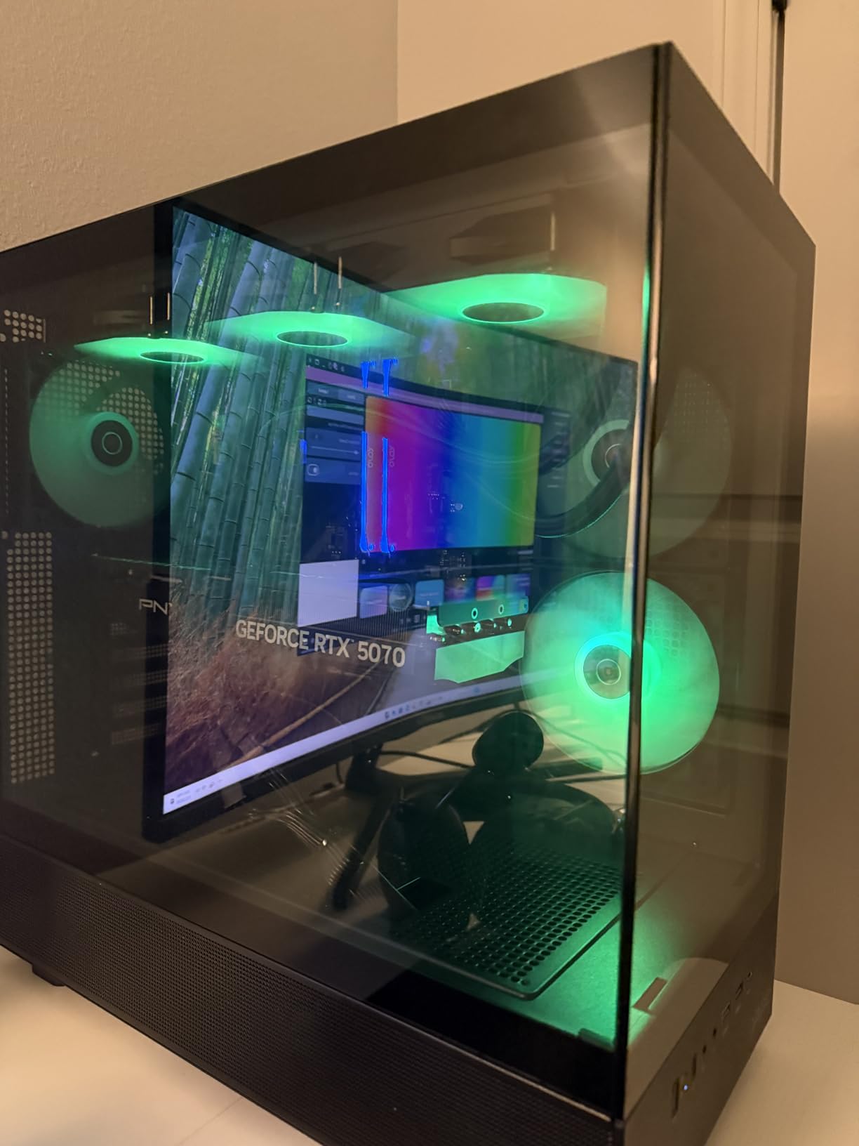 Skytech Gaming Azure 3 Desktop PC, Intel i7 14700F 2.1 GHz (5.3GHz), NVIDIA RTX 5070 12GB, 1TB Gen4 NVMe SSD, 32GB DDR5 RAM 6000 RGB, 850W Gold PSU, 360mm ARGB AIO, Wi-Fi, Win 11 customer photo 2