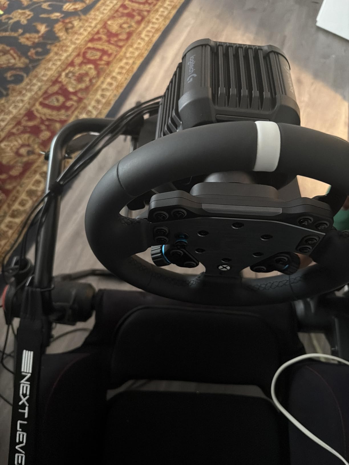Logitech G RS50 Racing Wheel, Hub, and Base for Xbox/PC: 8 Nm Direct Drive, 11 inch Wheel, 13 Buttons, TRUEFORCE Force Feedback customer photo 1