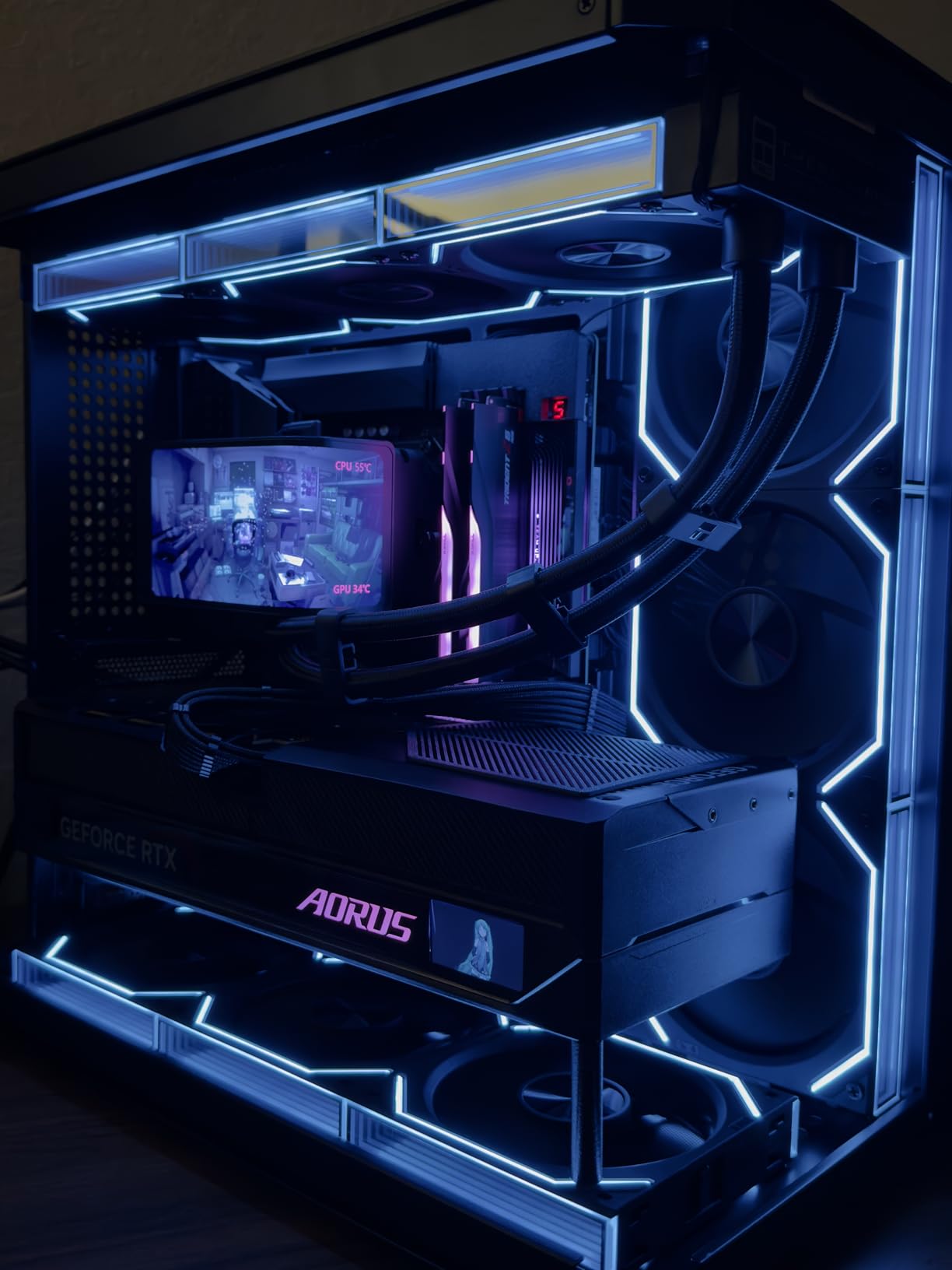 AMD Ryzen 9 9950X3D 16-Core Processor customer photo 1