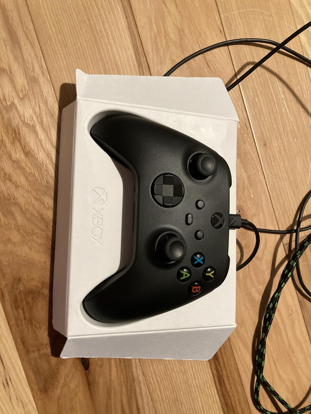 XBOX Wireless Gaming Controller + USB-C Cable | Carbon Black | Console, PC, & Android | Textured Grip | Wireless, Bluetooth, USB-C Connectivity customer photo 1