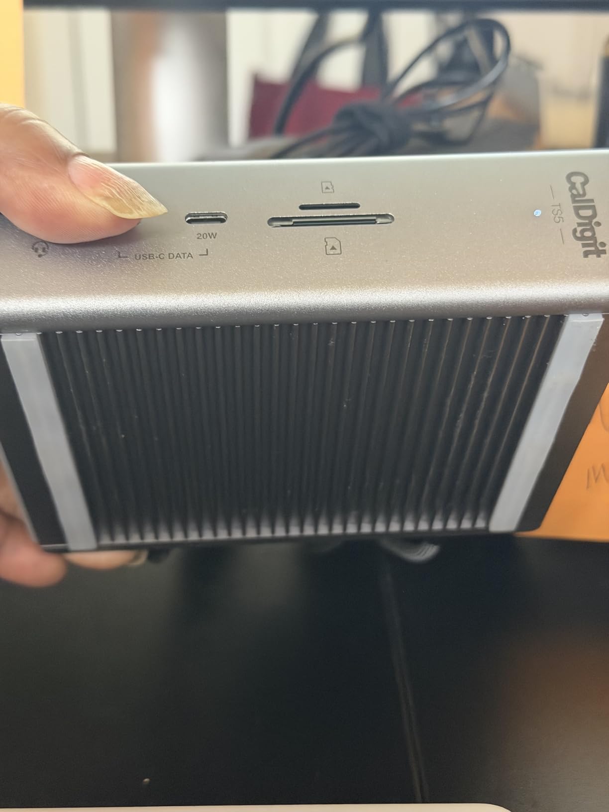CalDigit TS5 PLUS - Thunderbolt 5 Dock - 20 Port, 10Gb Ethernet, 140W dedicated host Charging, TBT-5 x 3, USB 10Gb/s x10, Dual USB Controllers, Up to Two 8K 60Hz Displays, 1.0m Braided Cable, 330W PSU customer photo 2