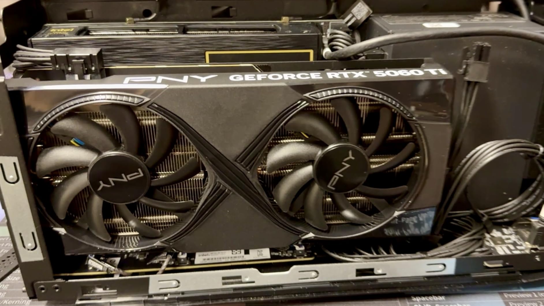 PNY RTX 5060 Ti customer photo 2