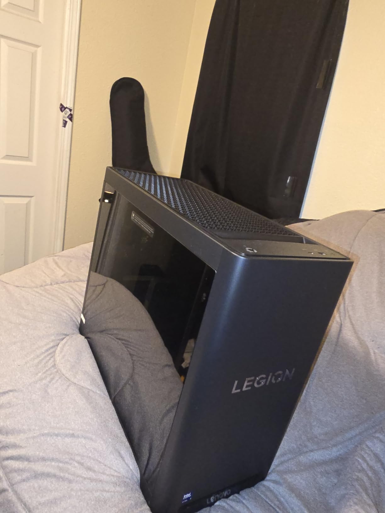 Lenovo Legion Tower 5i - AI-Powered Gaming PC - Intel Core Ultra 7 265F Processor - NVIDIA GeForce RTX 5060 Ti Graphics - 16 GB Memory - 1 TB Storage - 3 Months of PC GamePass customer photo 2