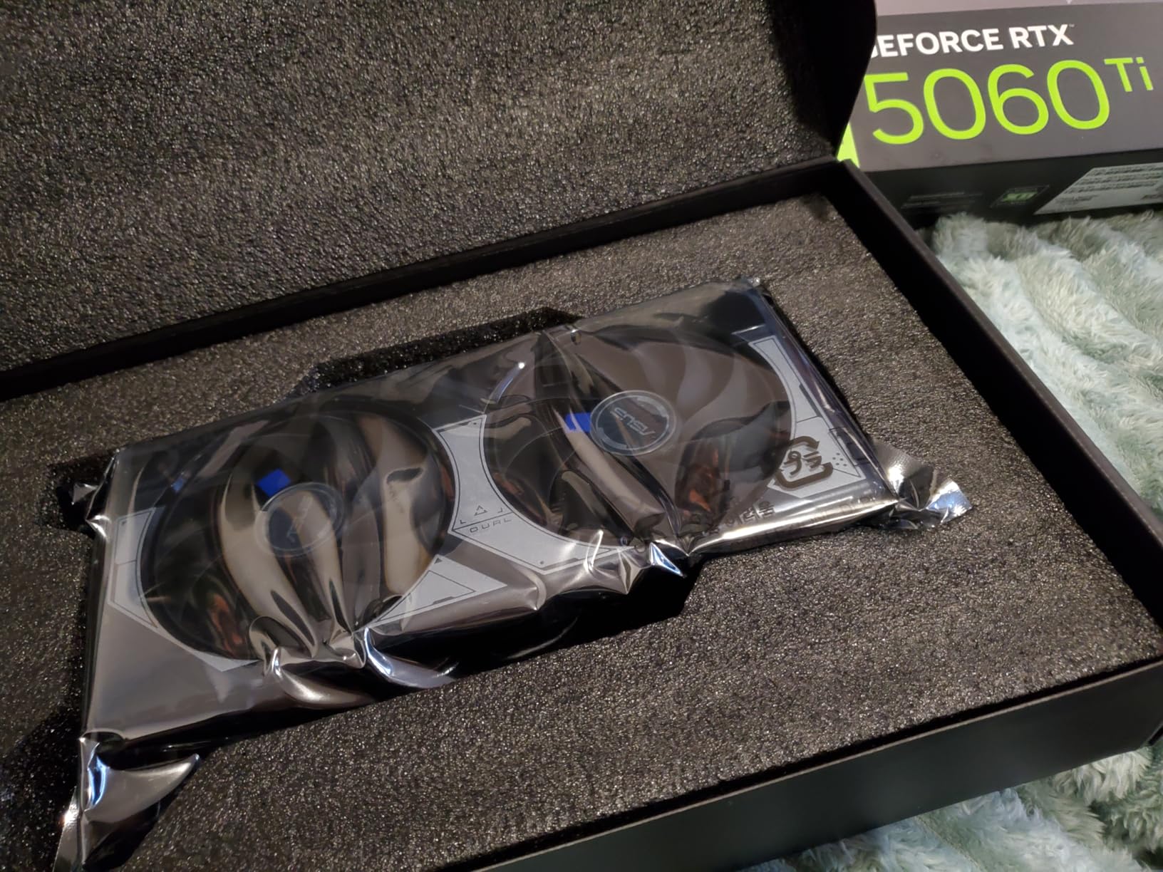 ASUS Dual NVIDIA GeForce RTX 5060 Ti 16GB GDDR7 OC Edition Graphics Card customer photo 1