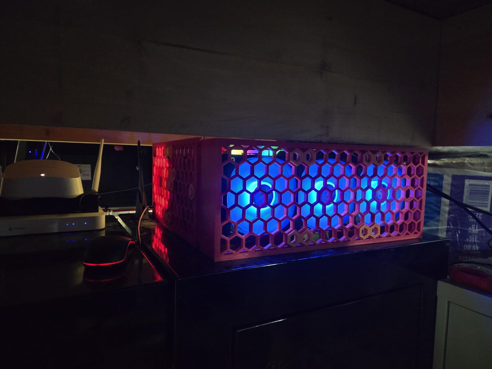 be quiet! Pure Power 13 M 850W Power Supply, 80 Plus Gold Certification, ATX 3.1 PSU, Support for PCIe 5.1 GPUs, semi-Passive 120mm be quiet! Fan, LLC Technology, Single Rail, for Overclocked GPUs customer photo 2