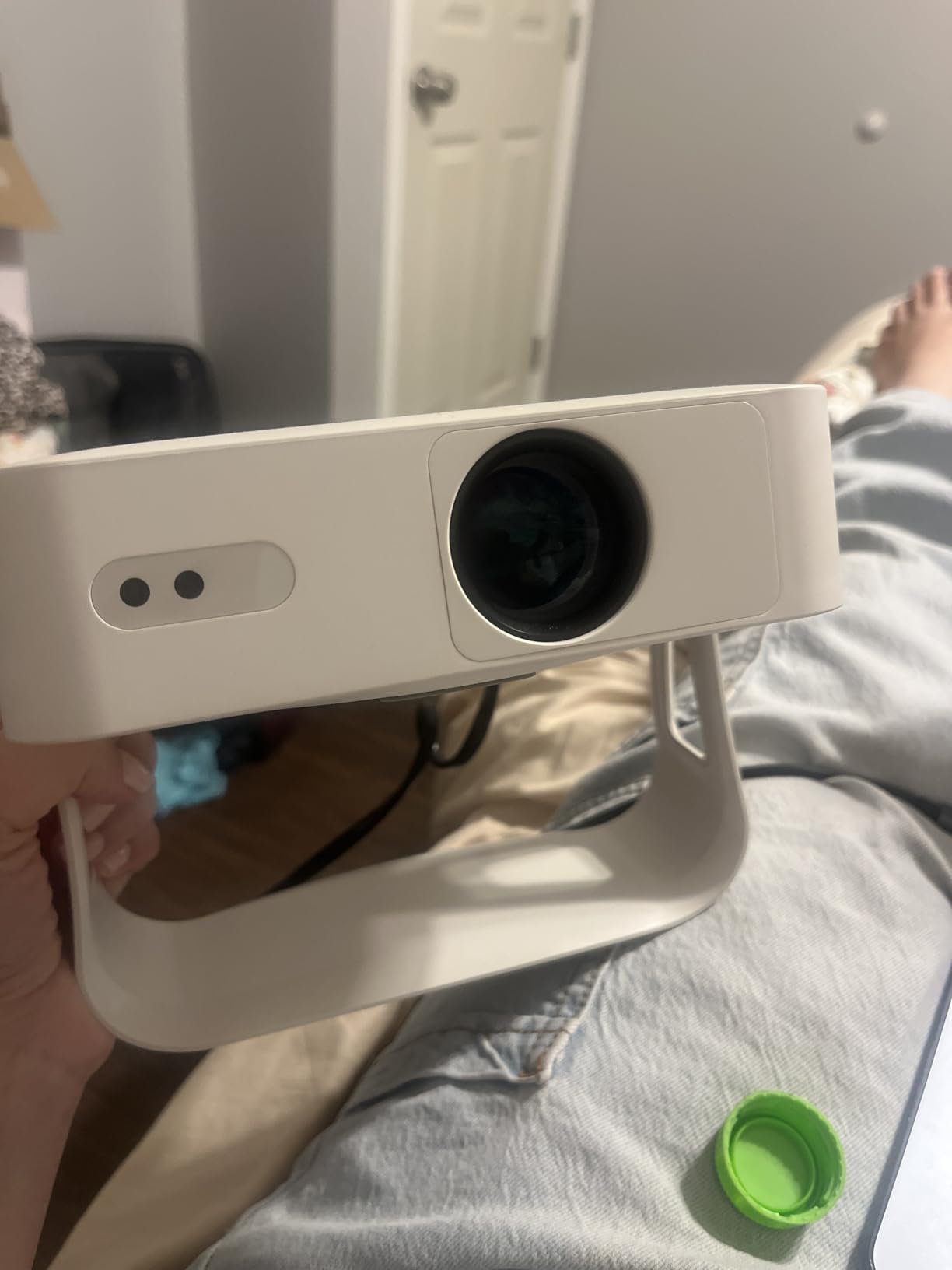 XuanPad Smart Mini Projector with WiFi and Bluetooth, 4K Support Movie Projector, Portable Native 1080P Outdoor Projector with 360° Stand, Auto Focus customer photo 1