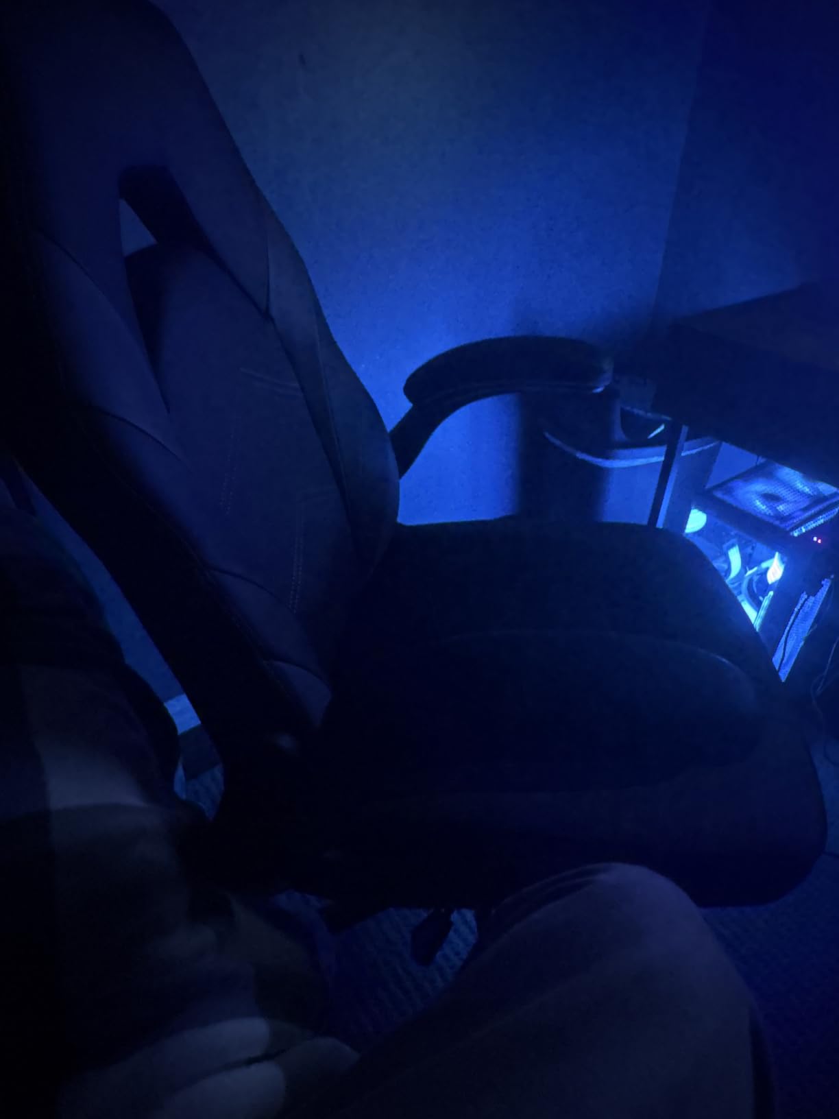 Sweetcrispy Computer Video Game Desk Chair - Ergonomic Comfy Lumbar Support, PU Leather with Flip-up Armrest, Height Adjustable and 360° Swivel customer photo 1
